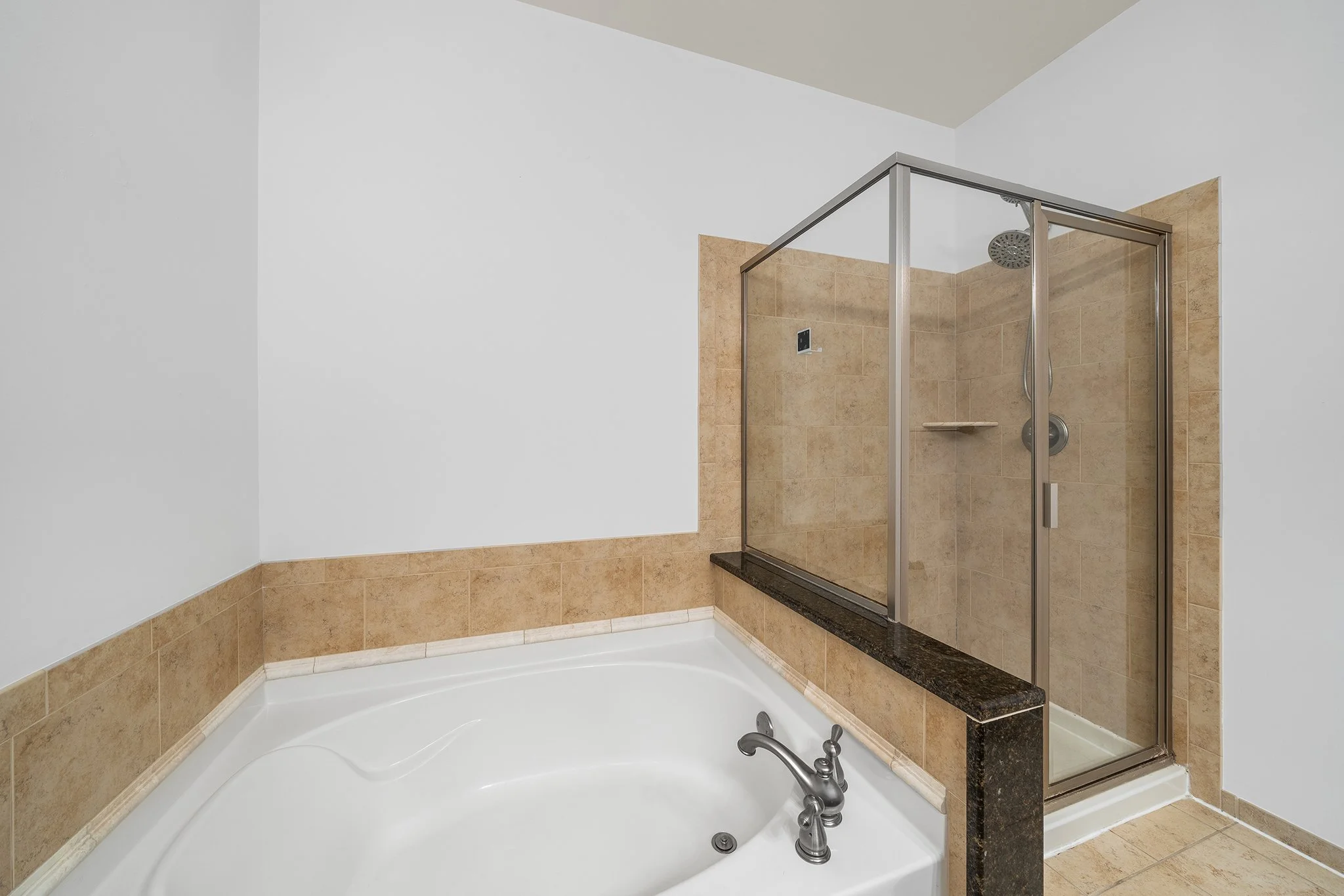 700 Commodore Ct Unit 2718 Philadelphia PA-25.jpg