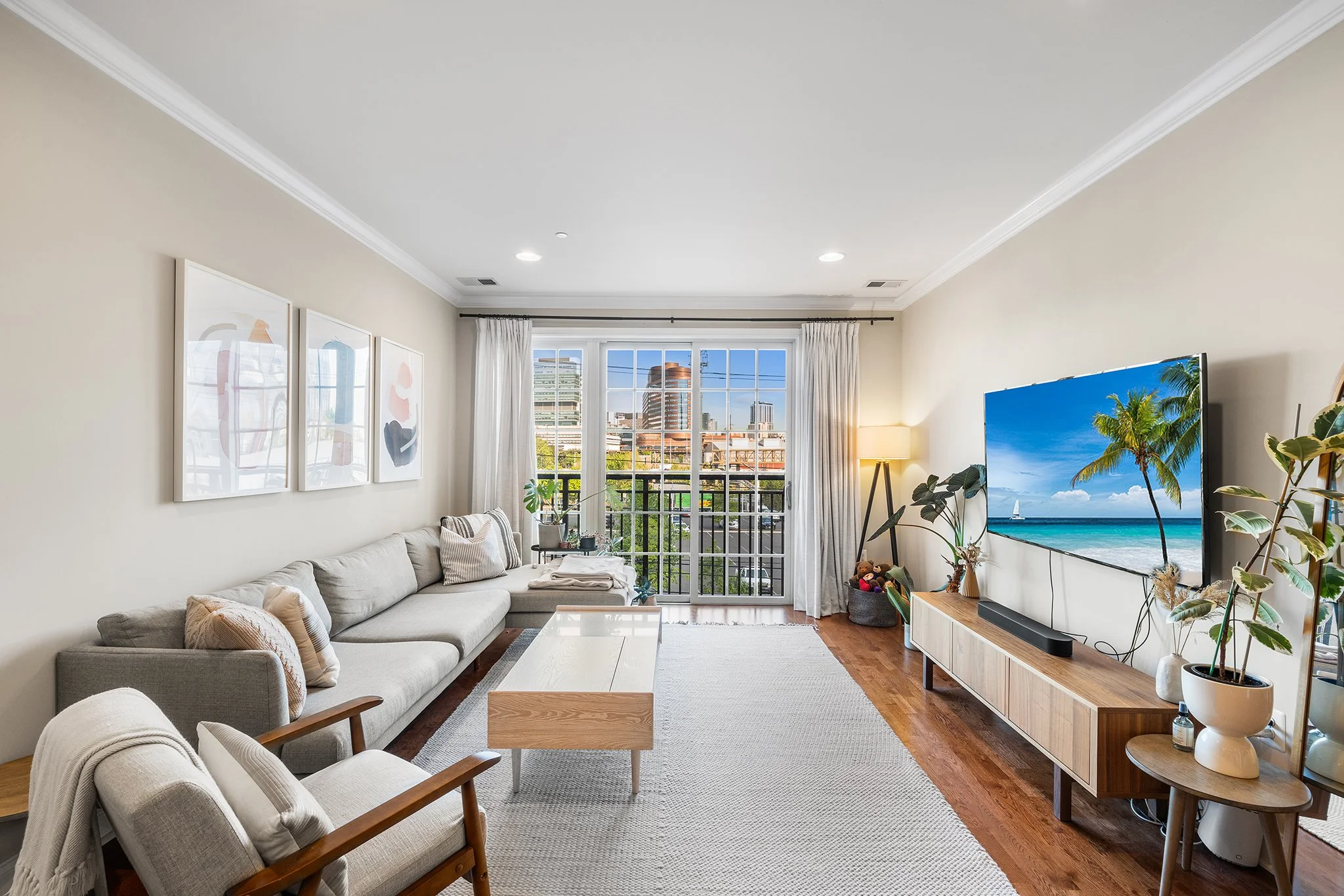 700 Commodore Court #2718