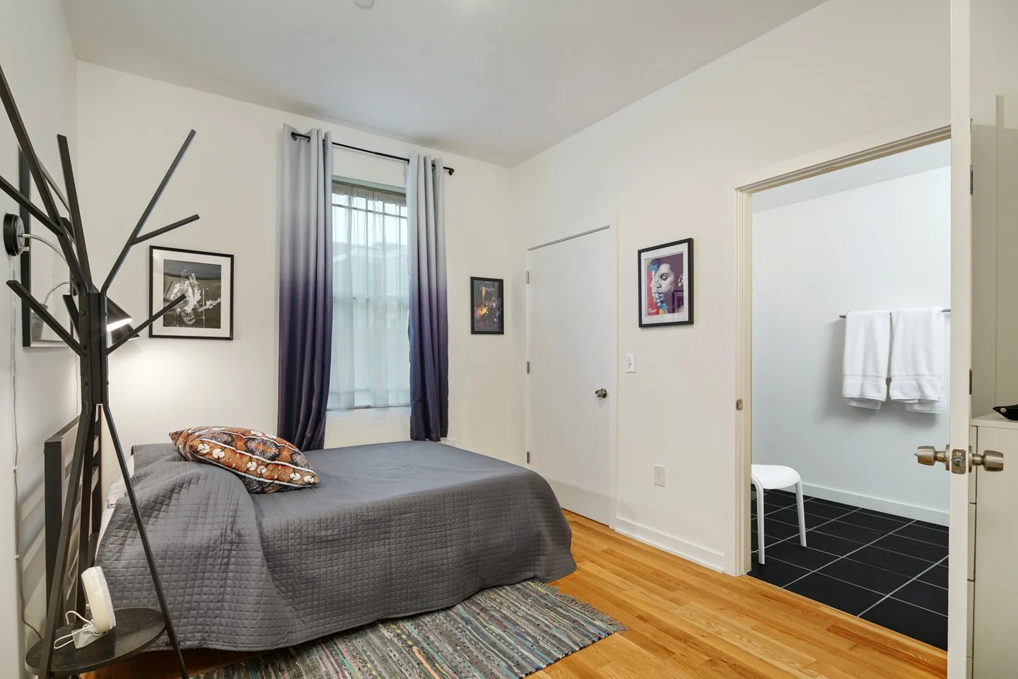 1918 E Cumberland St 3 Bedroom Unit Bedroom Furnished05.jpg