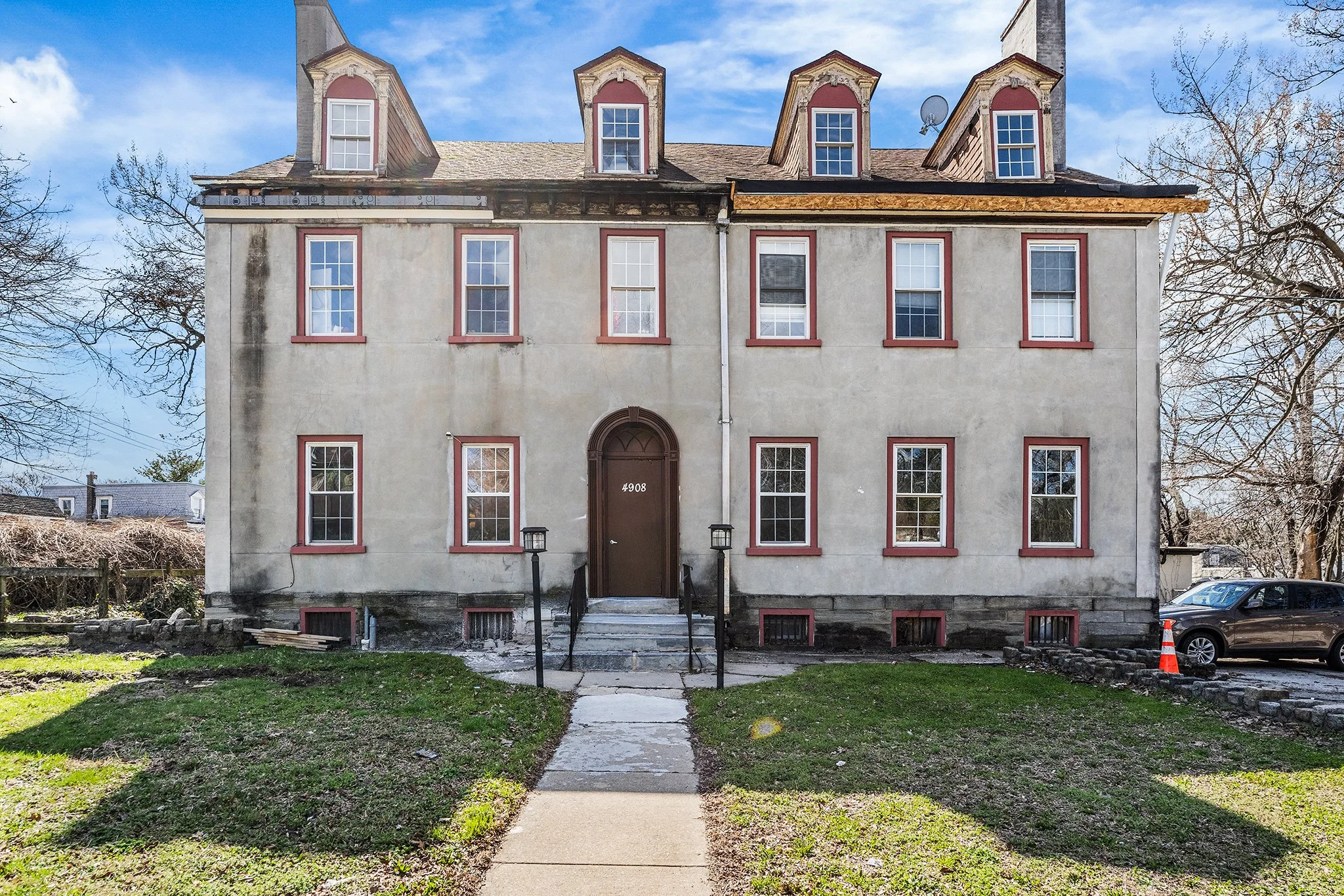 4908 Germantown Ave-03.jpg