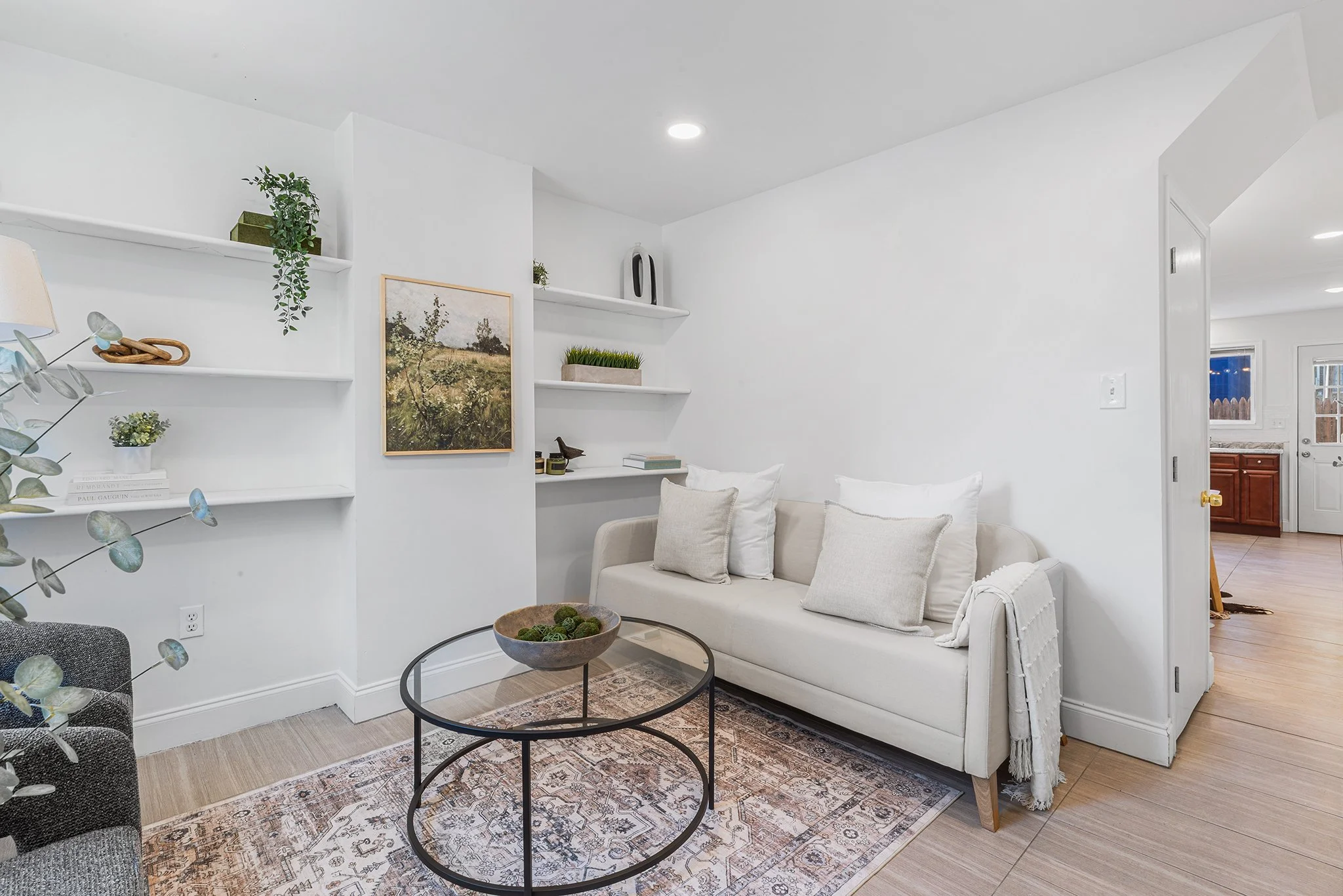 621 E Flora St. Philadelphia PA-04.jpg
