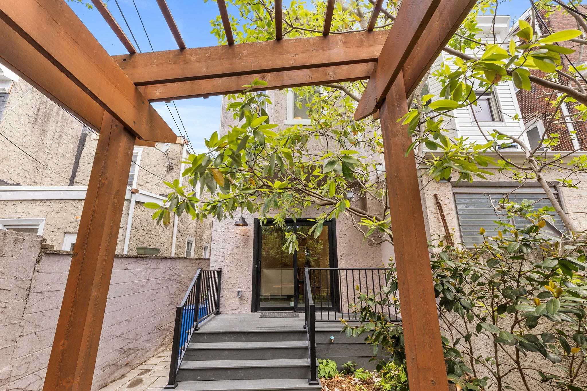 1610 Wharton St, Philadelphia, PA-47.jpg