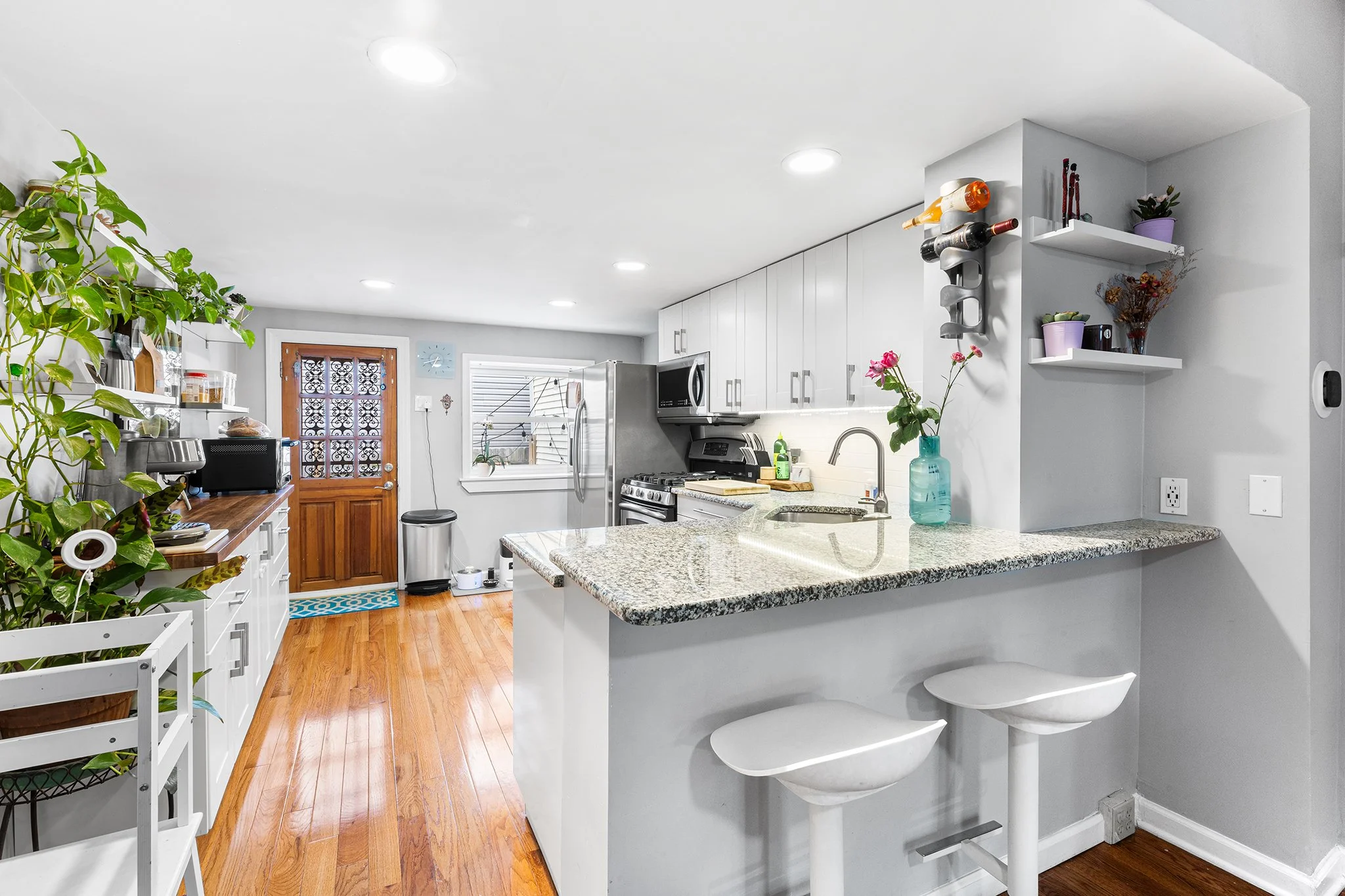 2625 Sepviva St Philadelphia, PA-009.jpg