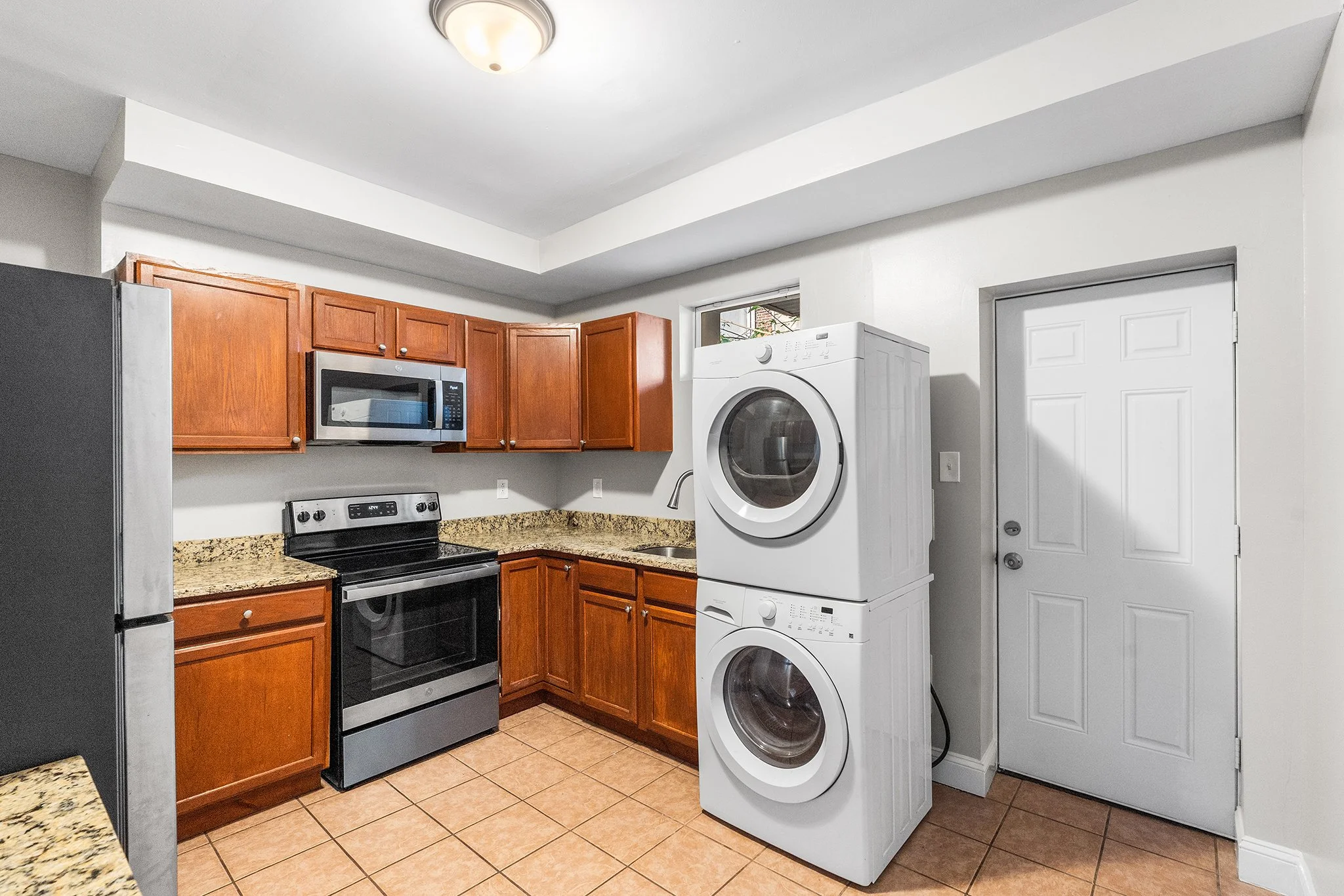 1245 N Dover St, Philadelphia, PA-07.jpg