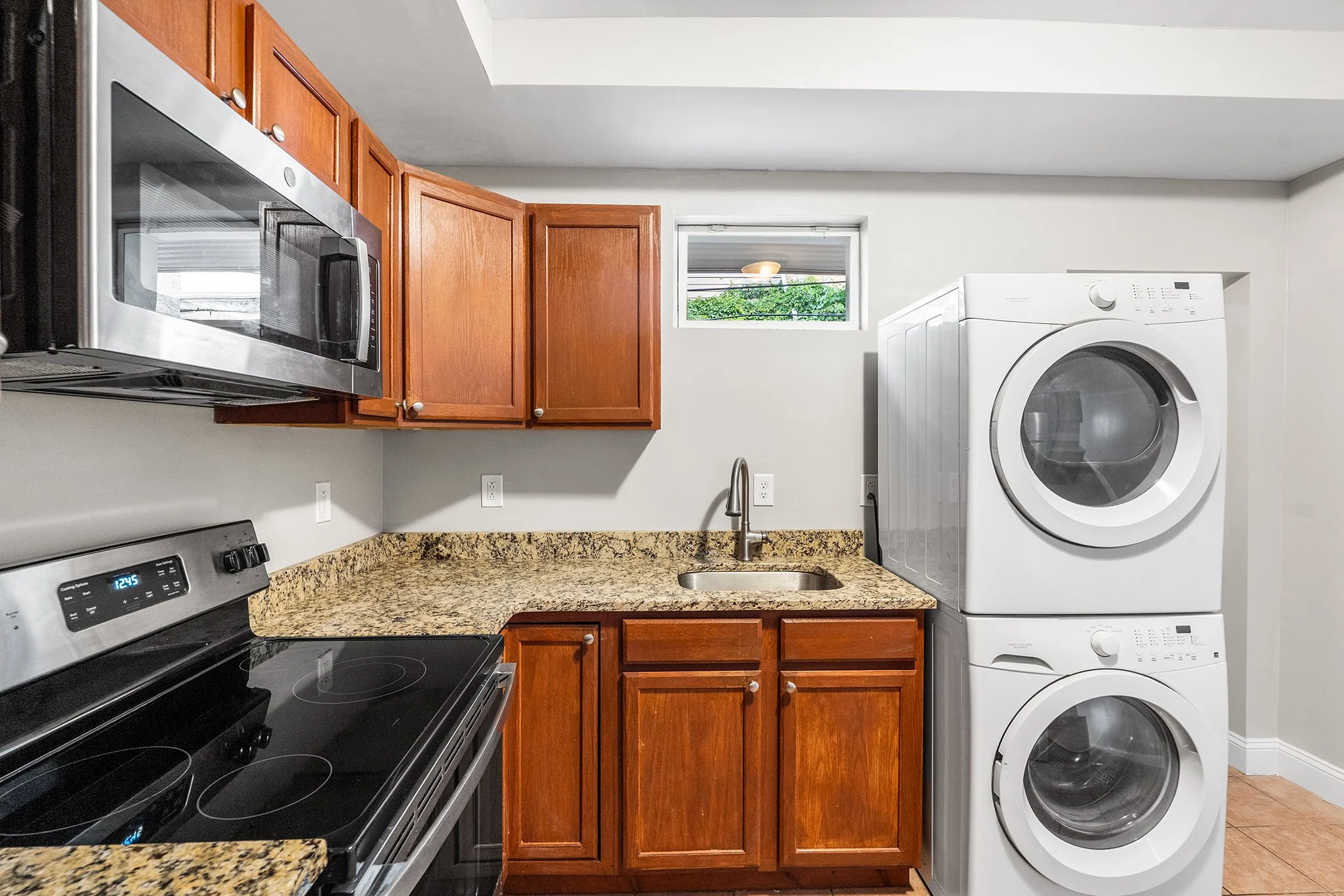 1245 N Dover St, Philadelphia, PA-09.jpg