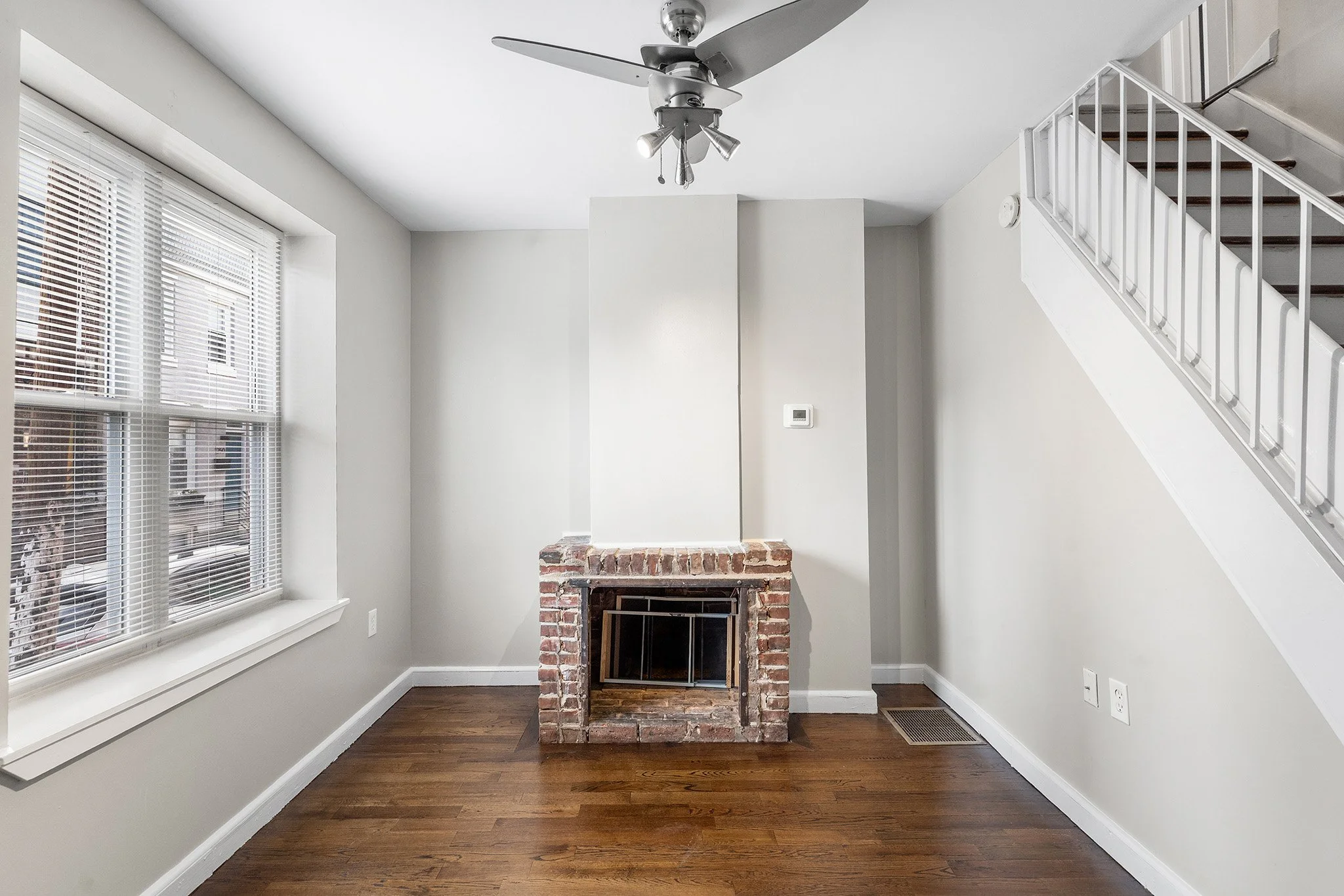 1245 N Dover St, Philadelphia, PA-05-a.jpg