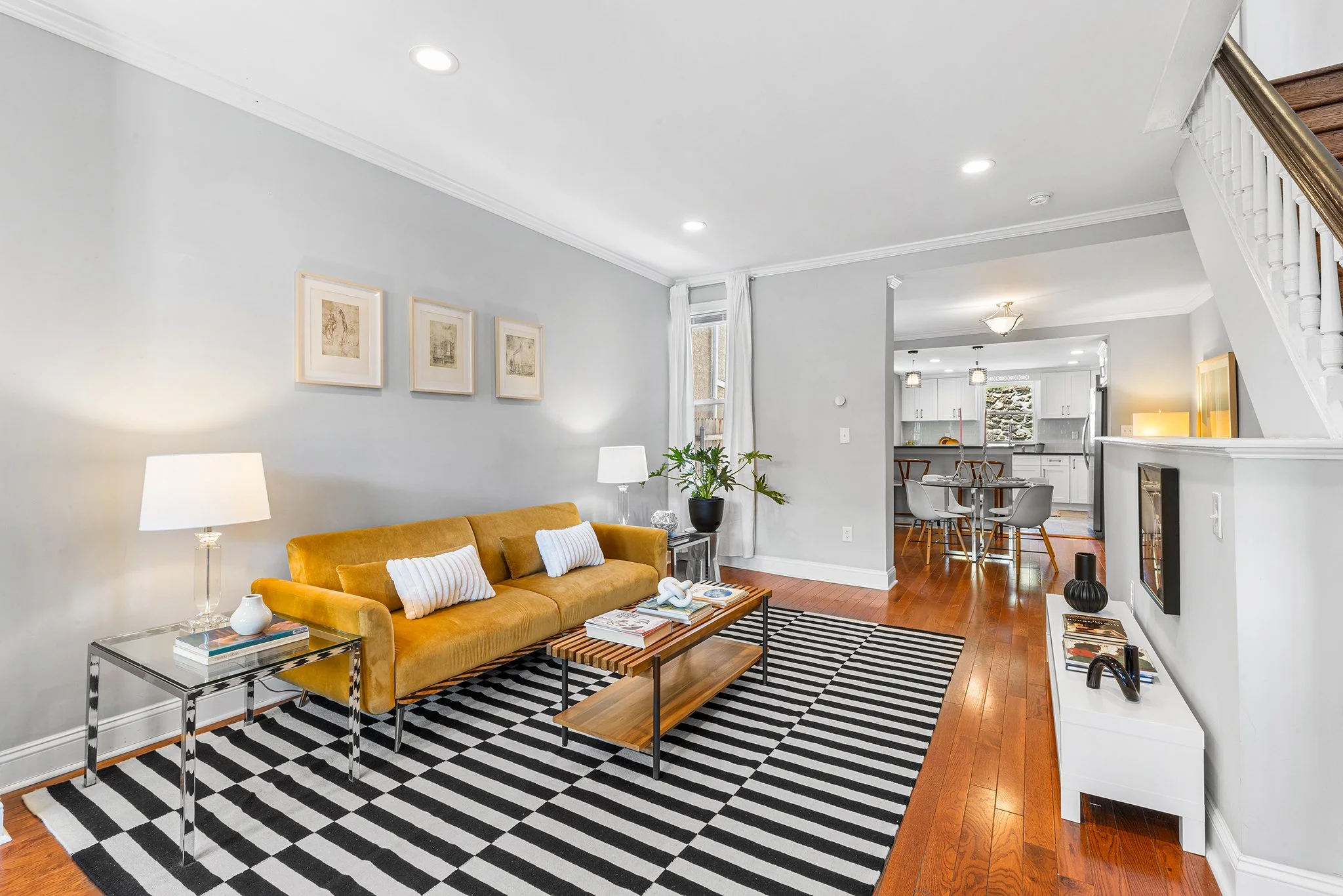 3573 Calumet St, Philadelphia PA-08.jpg