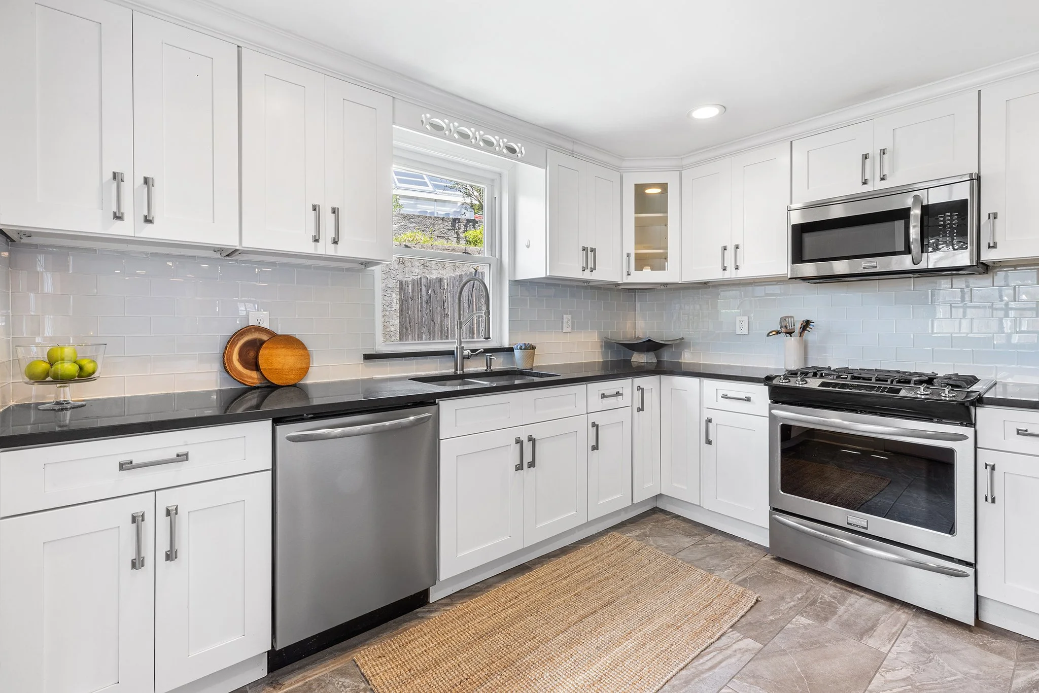 3573 Calumet St, Philadelphia PA-15.jpg