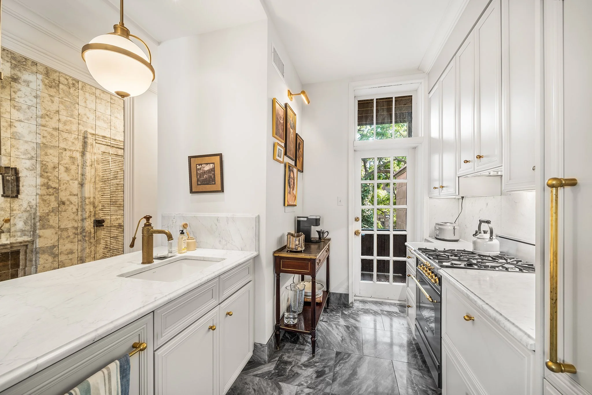2308 Spruce St. Unit C Philadlephia PA-16.jpg