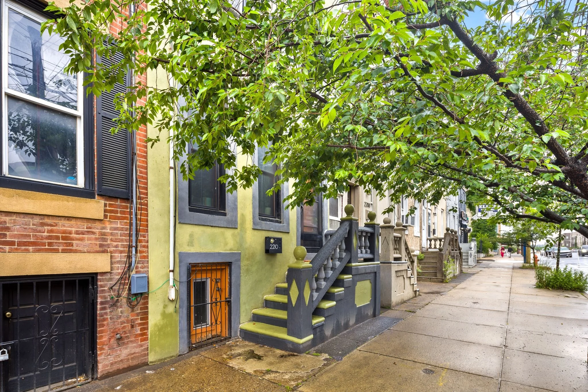 4_2210 E Lehigh Ave-Full-3.jpg