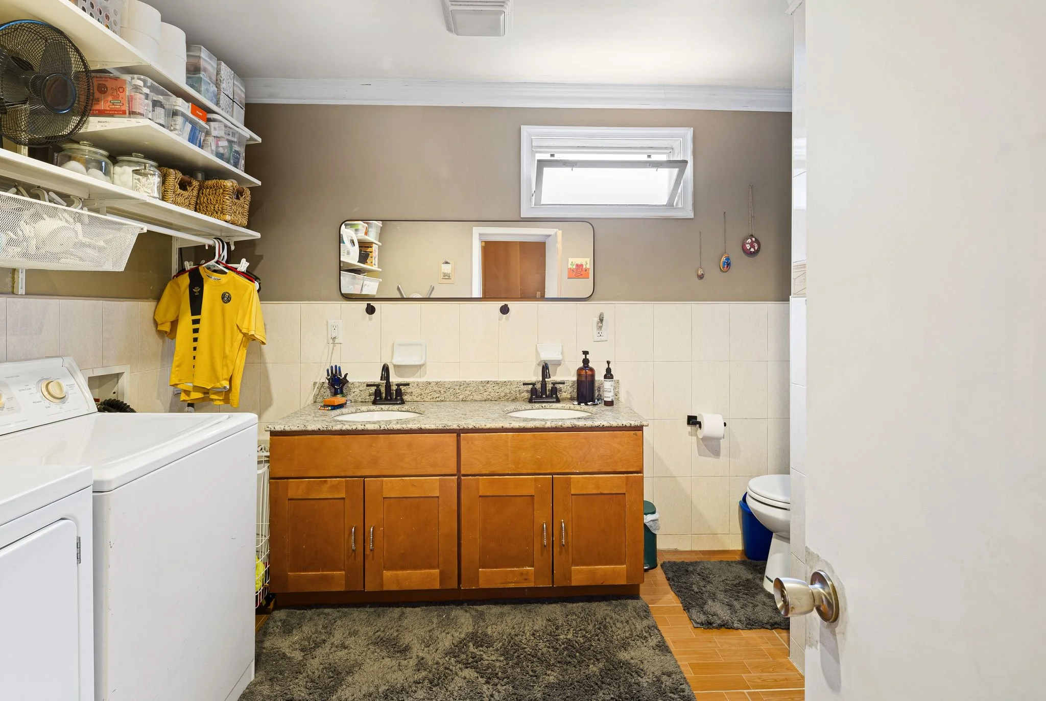 20_2210 E Lehigh Ave-Full-19.jpg