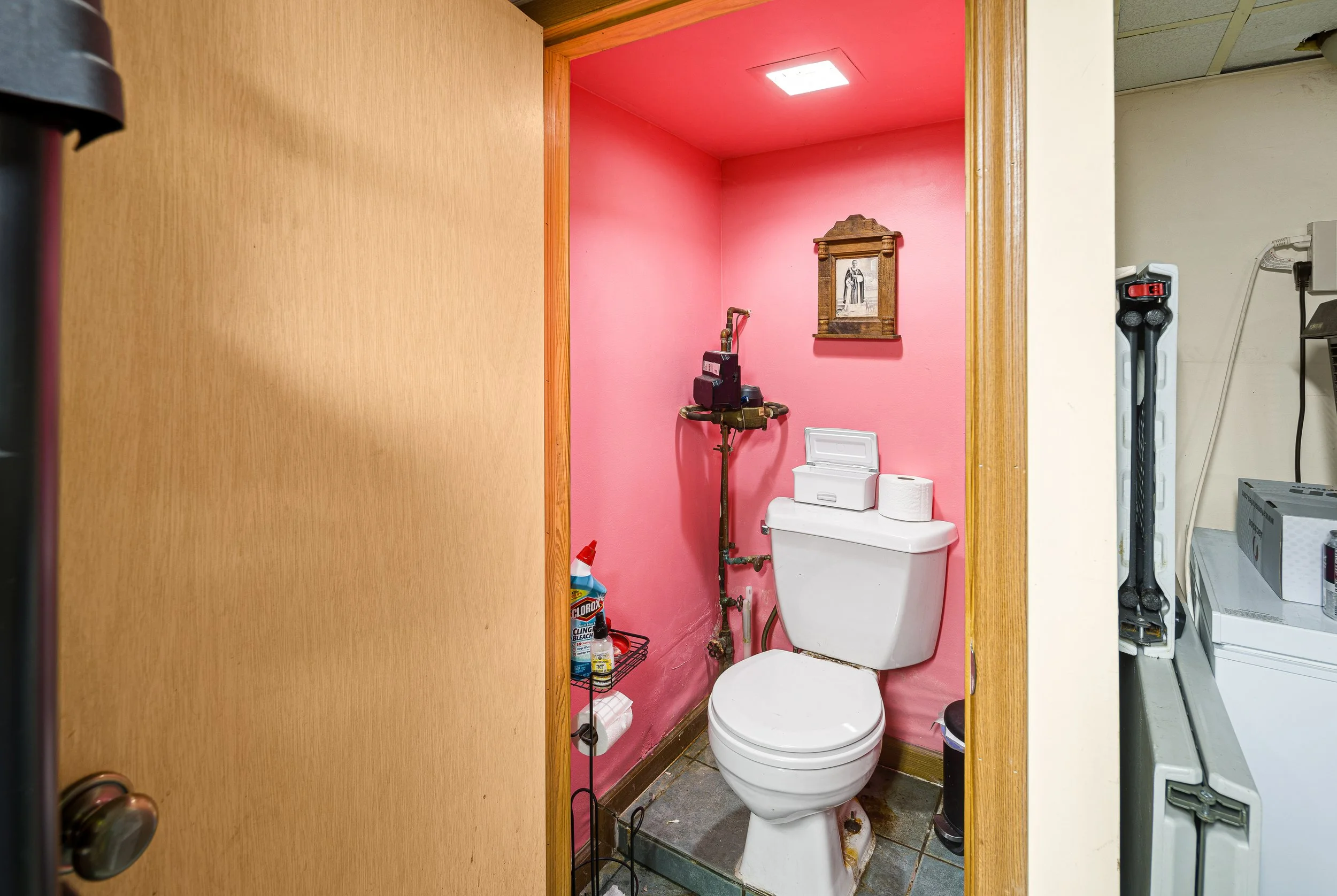 2210 E Lehigh Ave-Full-11.jpg
