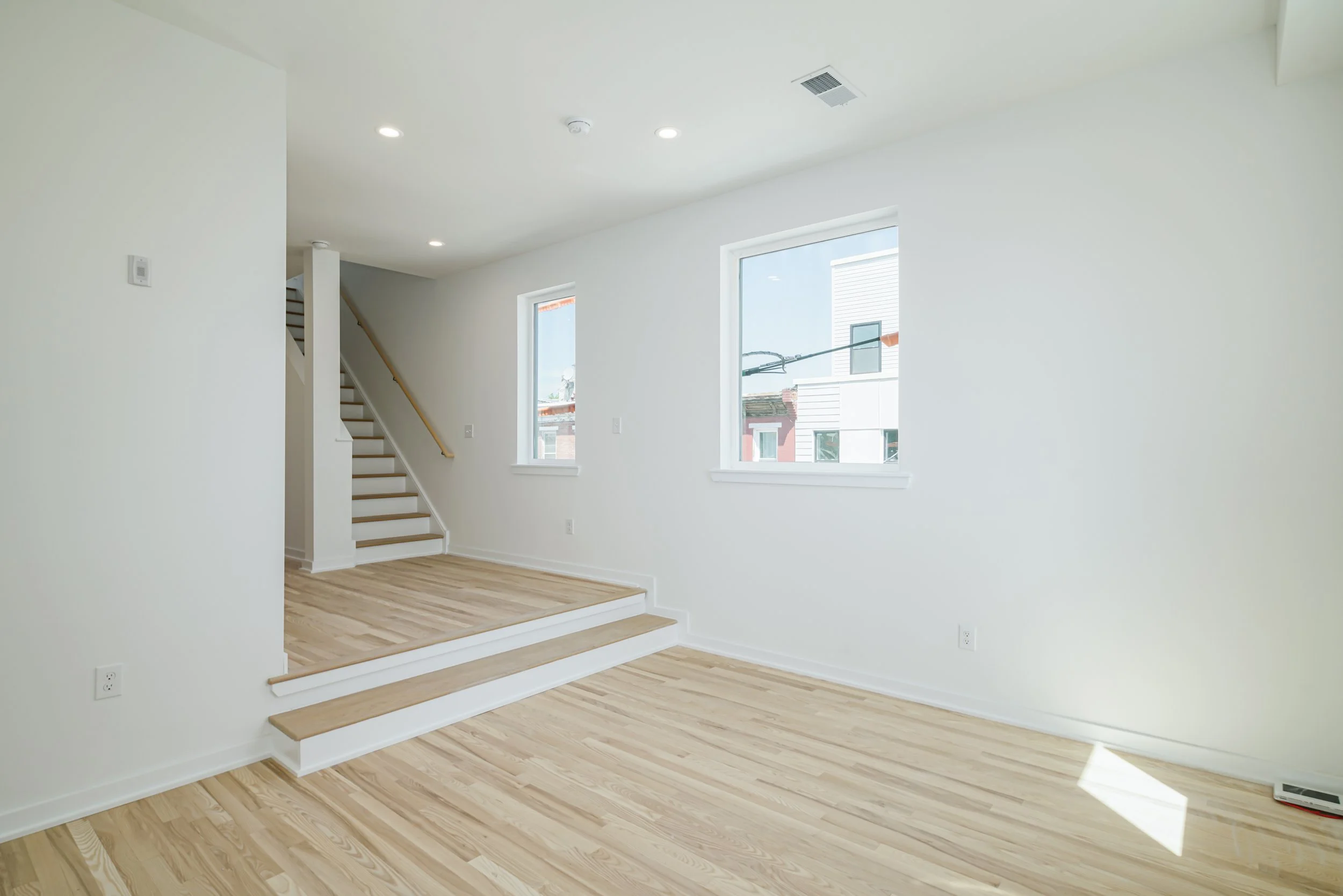 1841 E Harold St-MLS-49.jpg