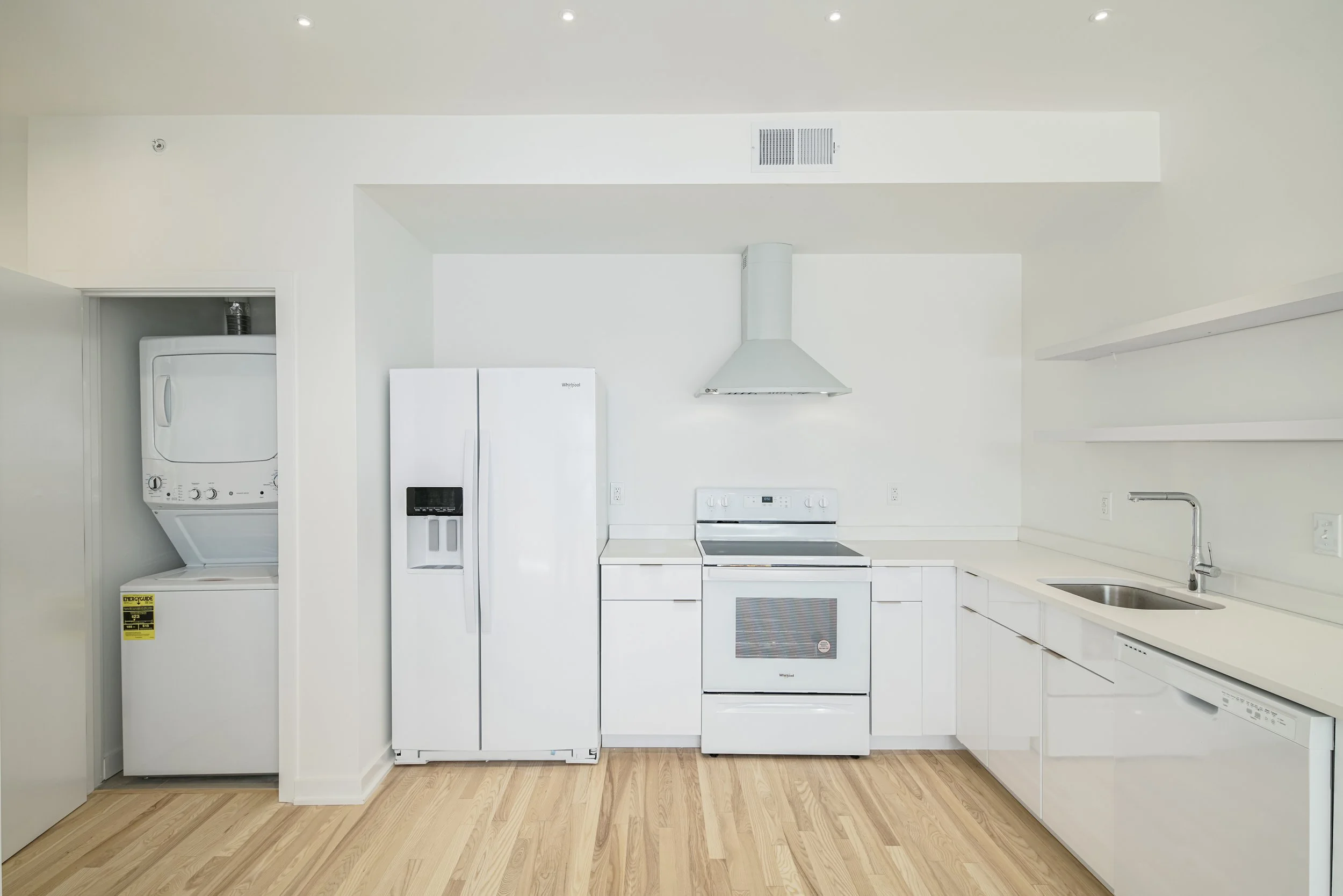 1841 E Harold St-MLS-77.jpg