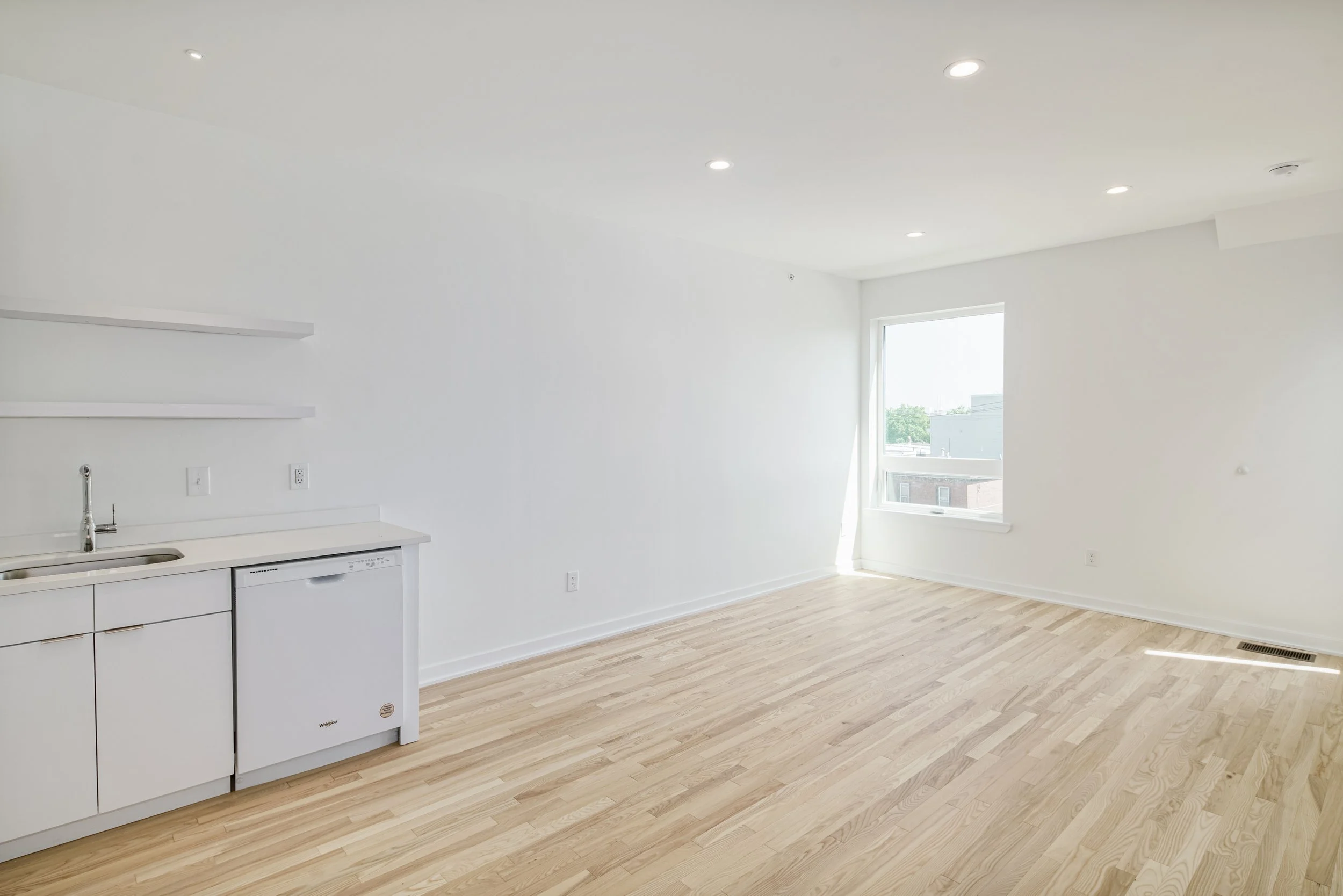 1841 E Harold St-MLS-78.jpg