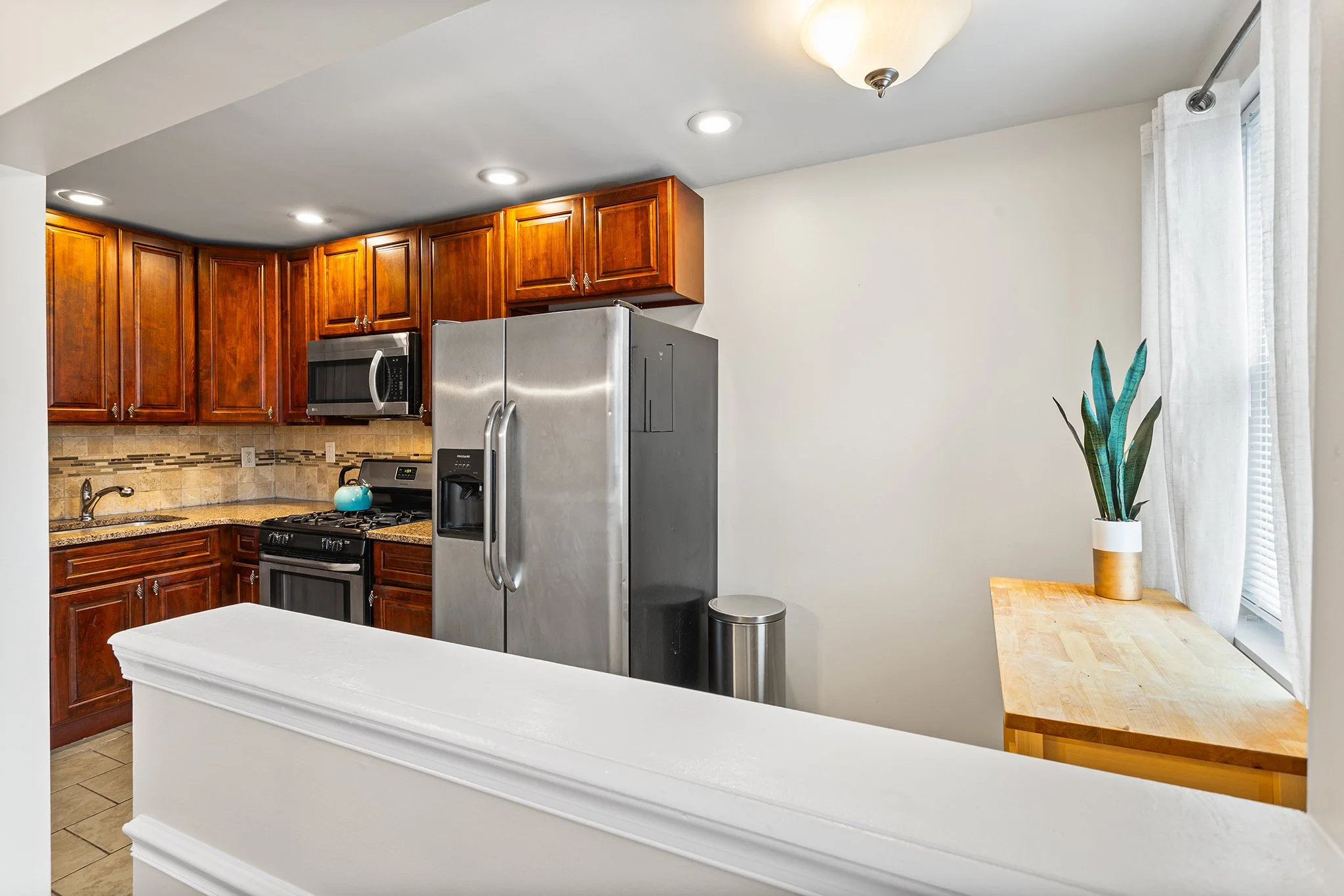 1639 Ashurst Rd, Philadelphia, PA-10.jpg
