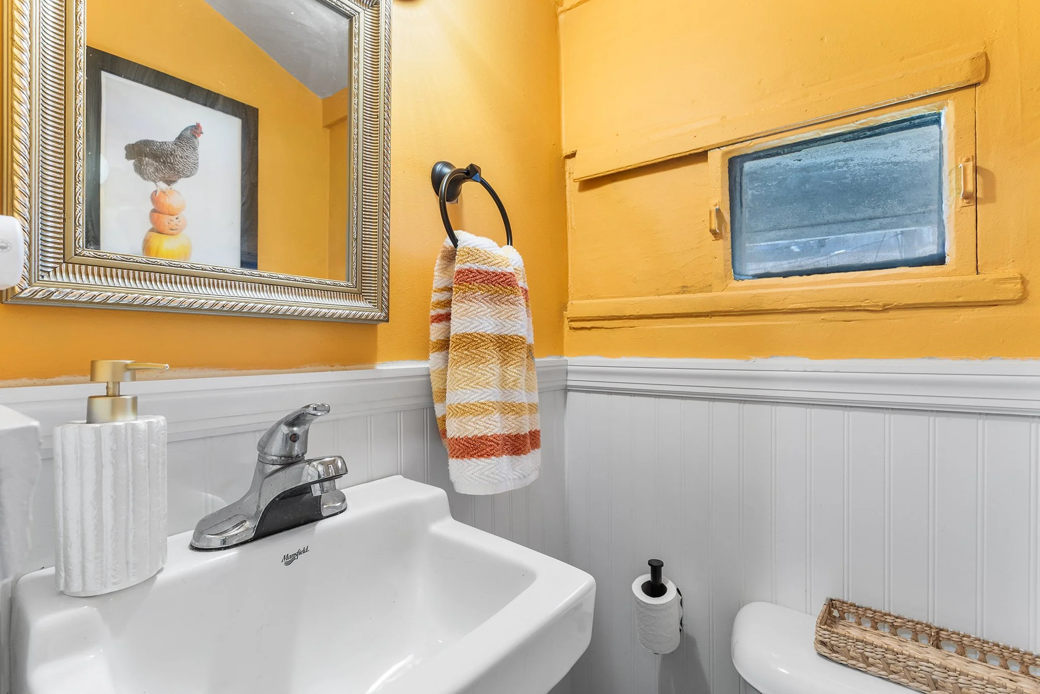 3137 Edgemont St, Philadelphia, PA-17.jpg