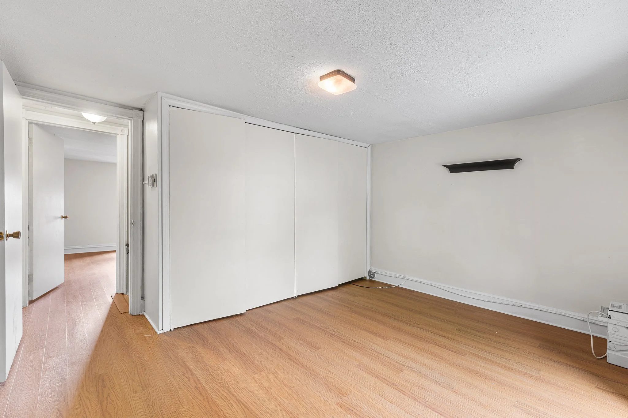 345 W Mount Pleasant Ave-031.jpg