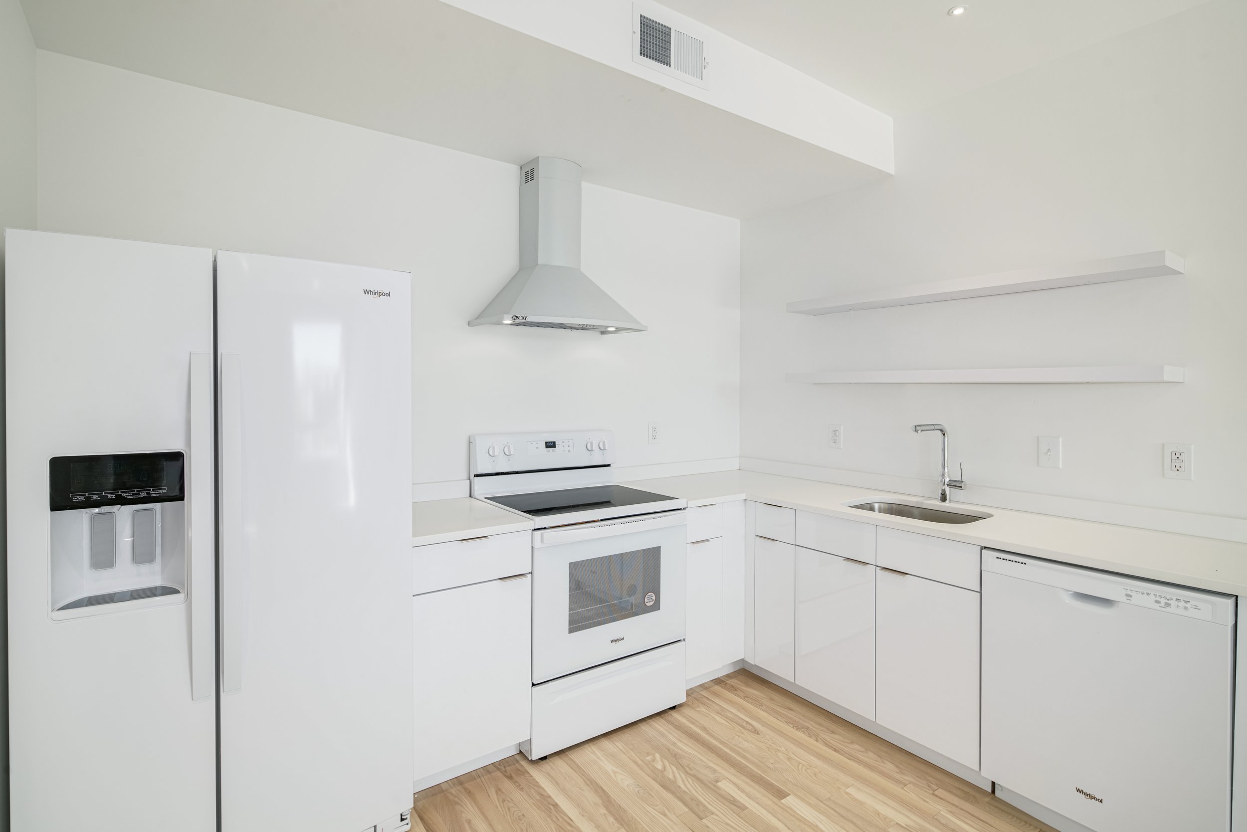 1841 E Harold St-MLS-79.jpg