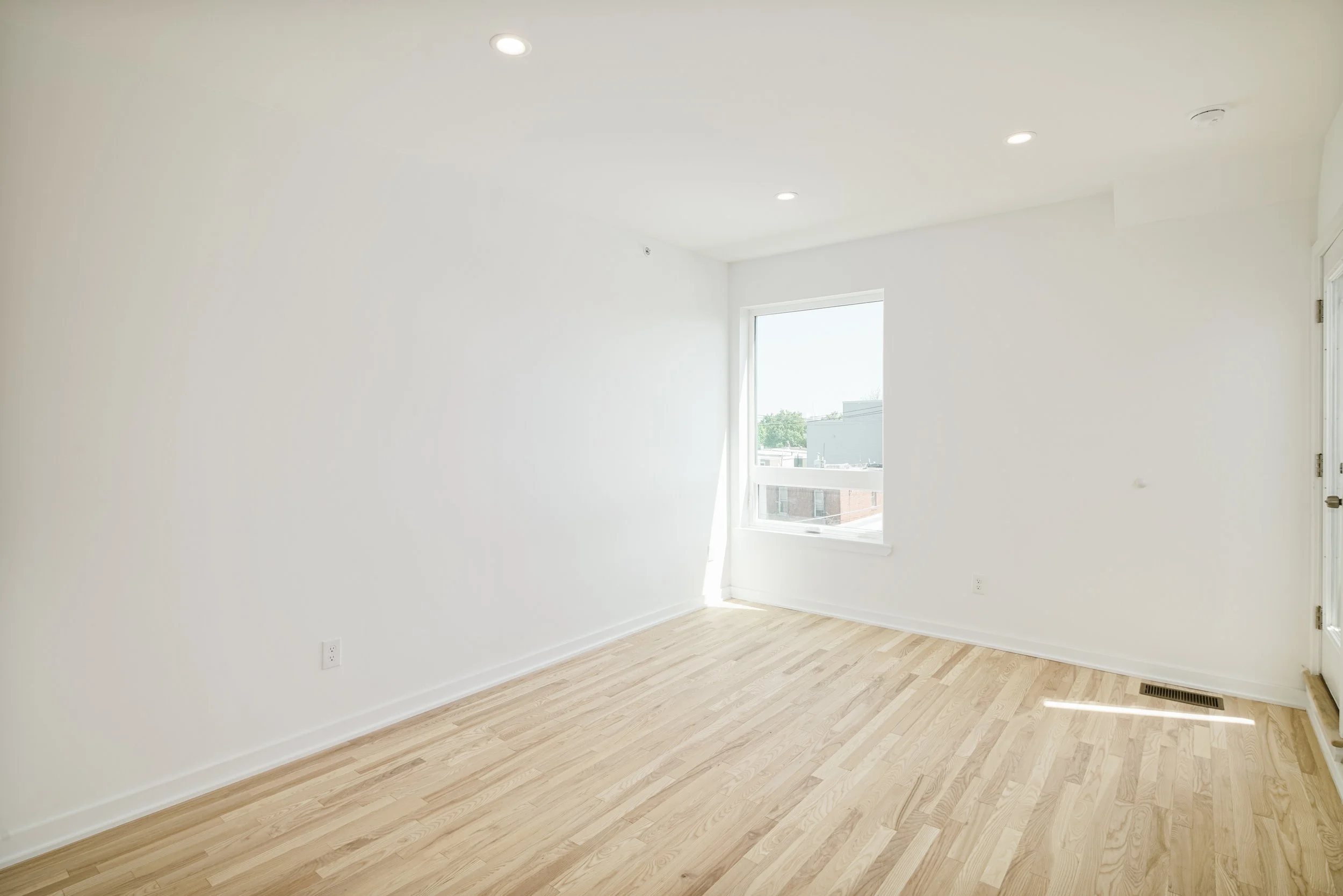 1841 E Harold St-MLS-80.jpg