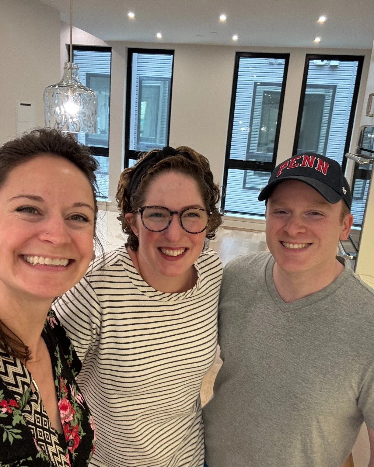 Rachel and Dave had a very important deadline when buying their new home in Philly. They promised their kids they would be watching fireworks from their roof deck this 4th of July! 🎆 🎇🎉They delivered on that promise thanks to the incredible team R