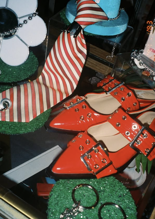 @sweetpeelvintage.png