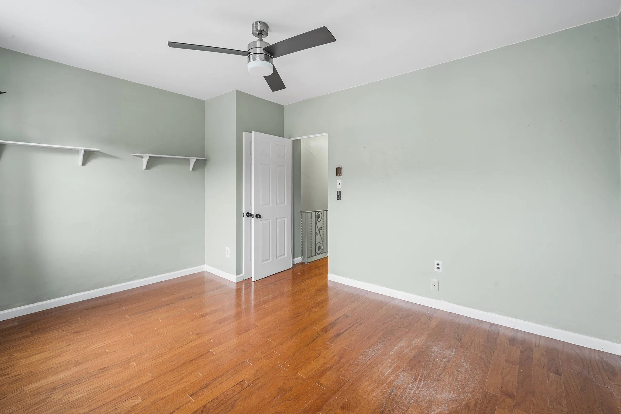 2336 S Carlisle St, Philadelphia, PA-14.jpg