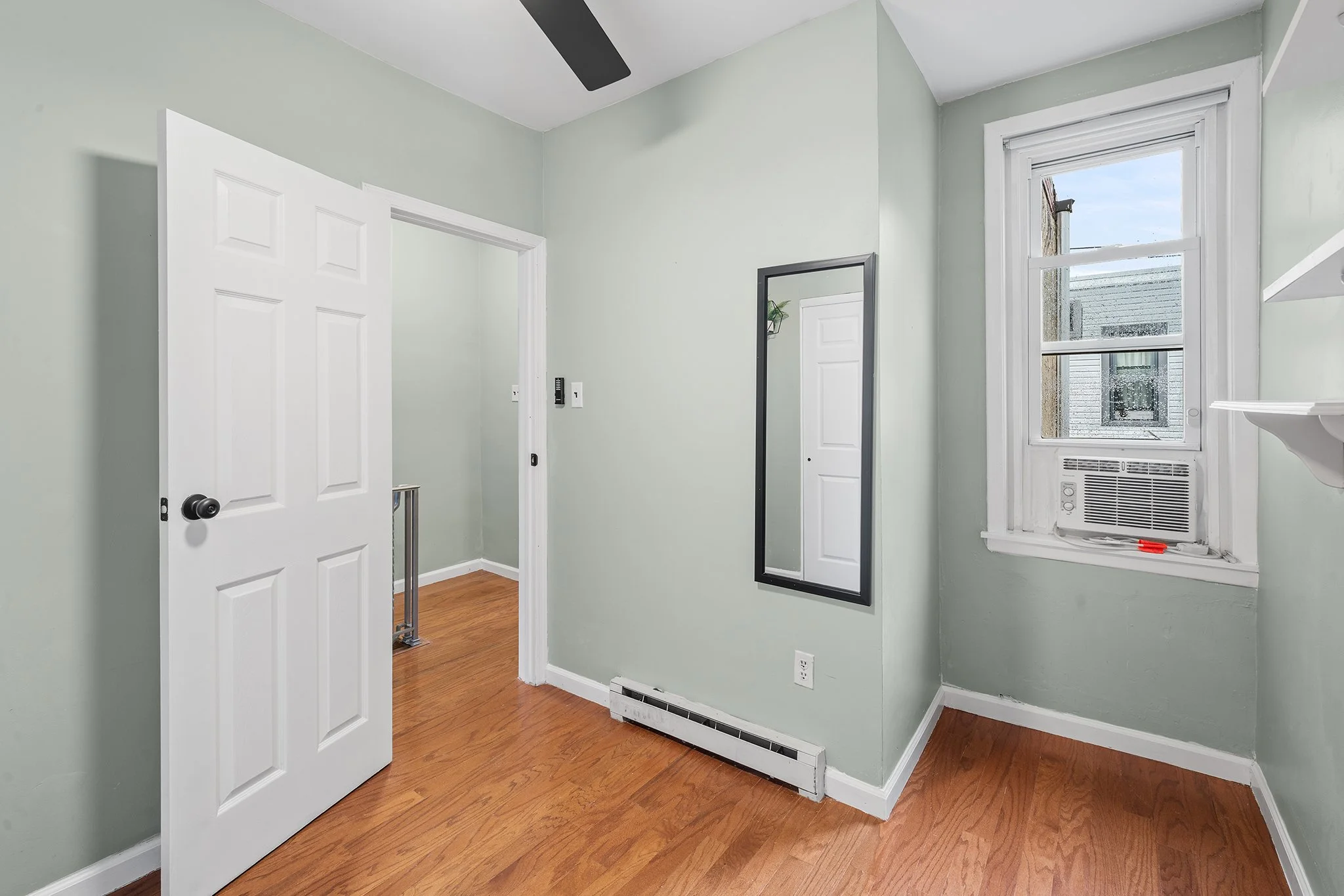2336 S Carlisle St, Philadelphia, PA-16.jpg