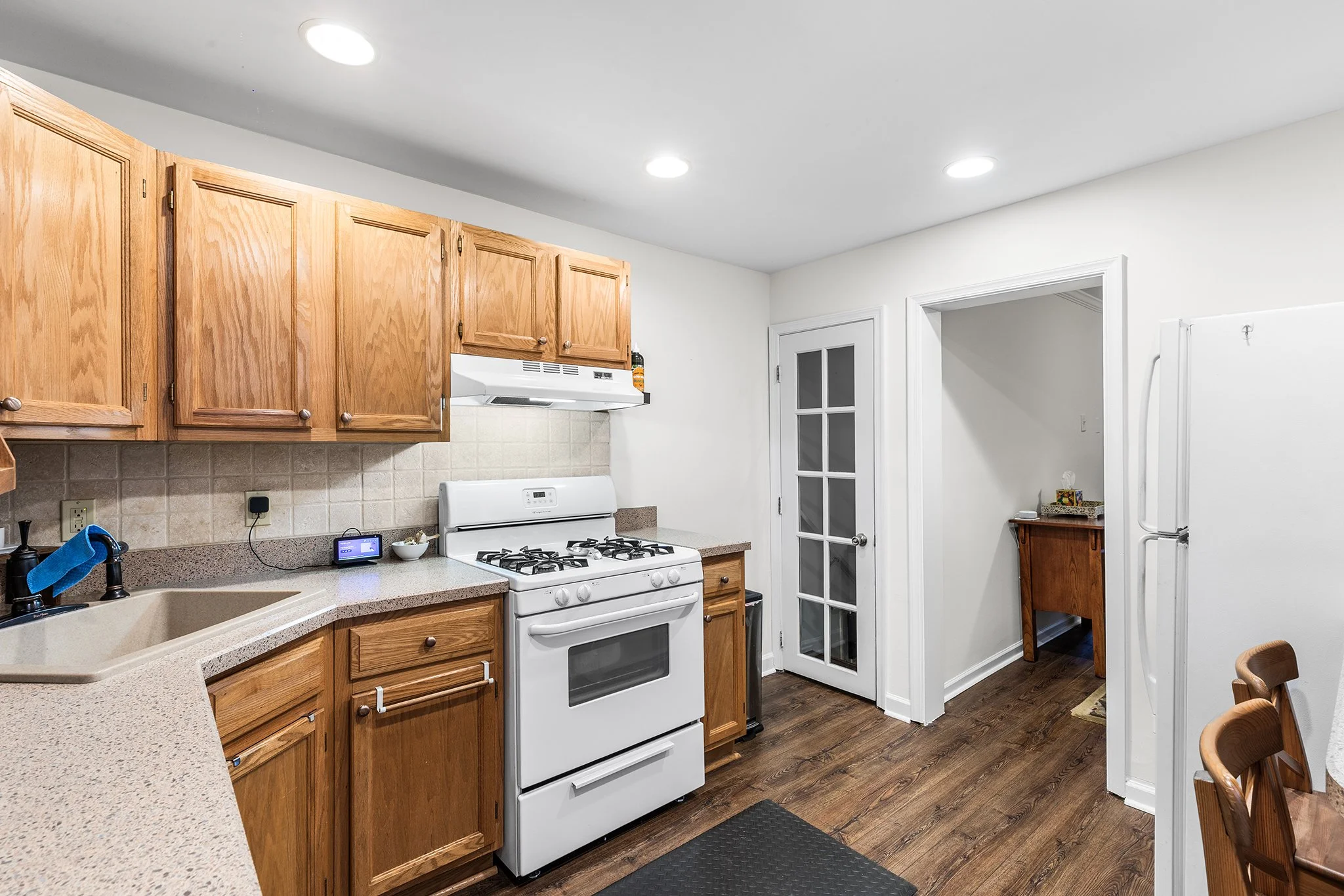2420 Kimball St Philadelphia PA-13.jpg