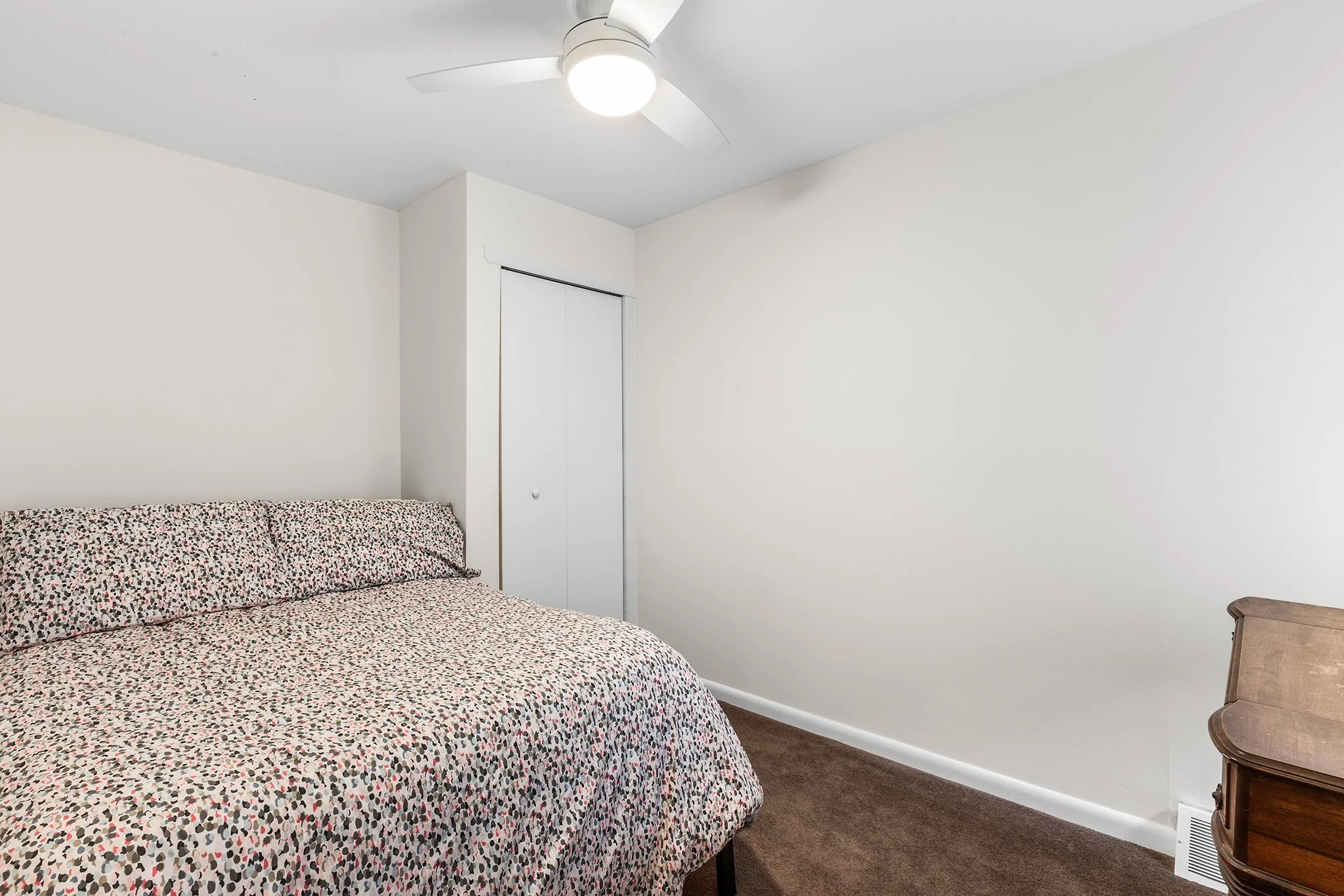 2420 Kimball St Philadelphia PA-20.jpg