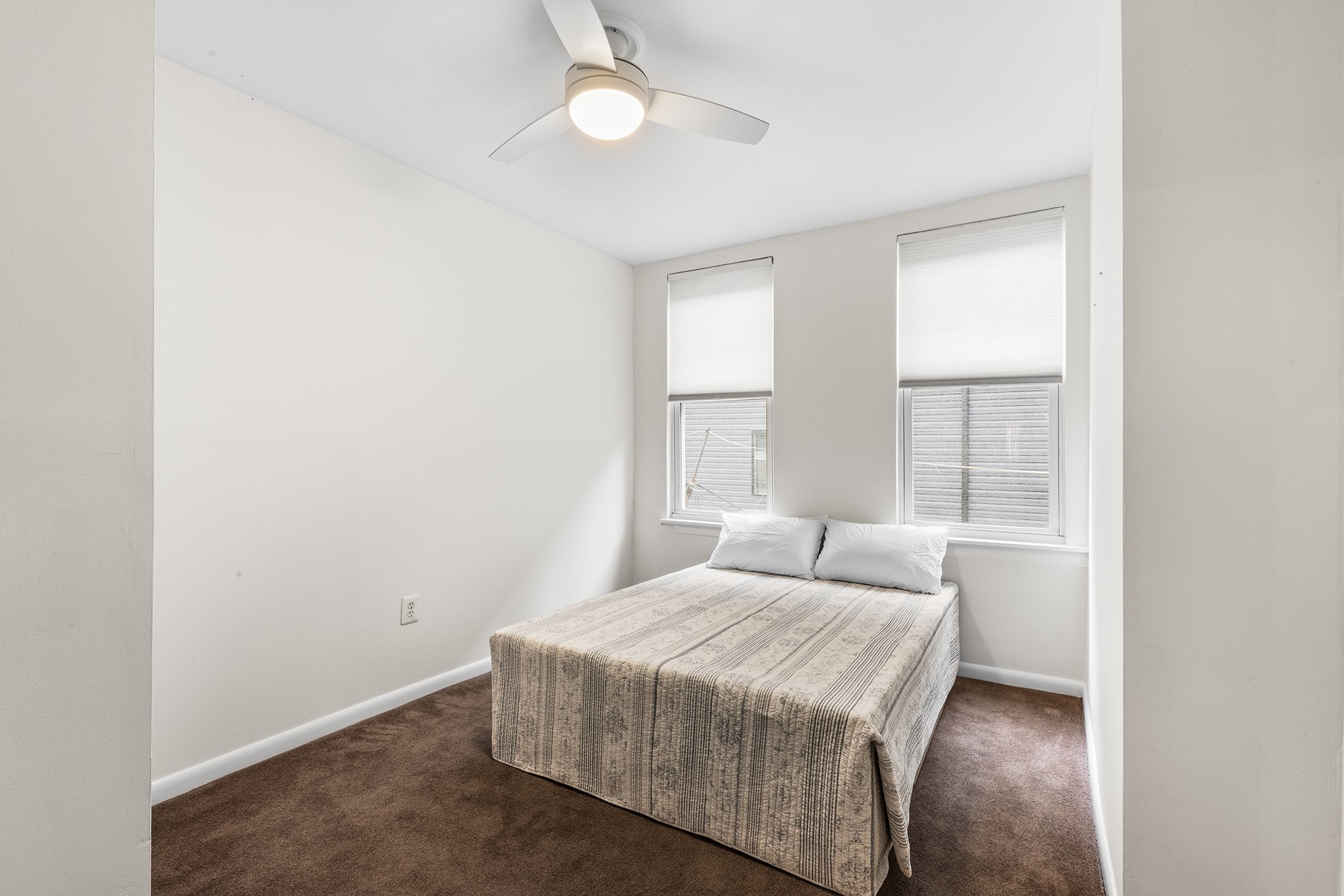 2420 Kimball St Philadelphia PA-15.jpg