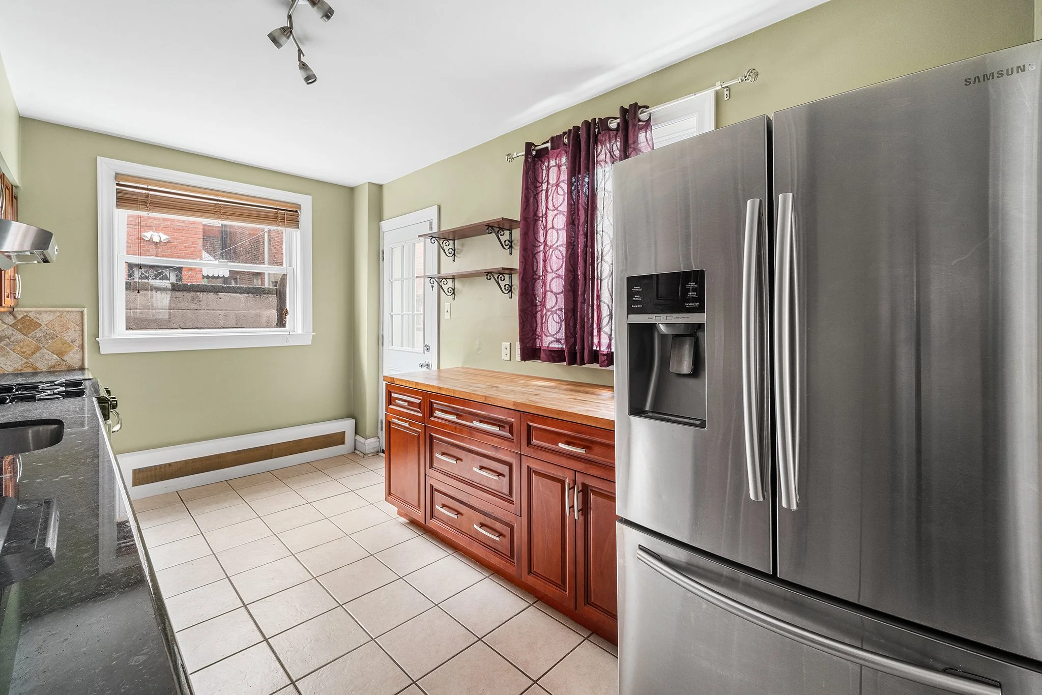 623 Gerritt St, Philadelphia, PA-10.jpg