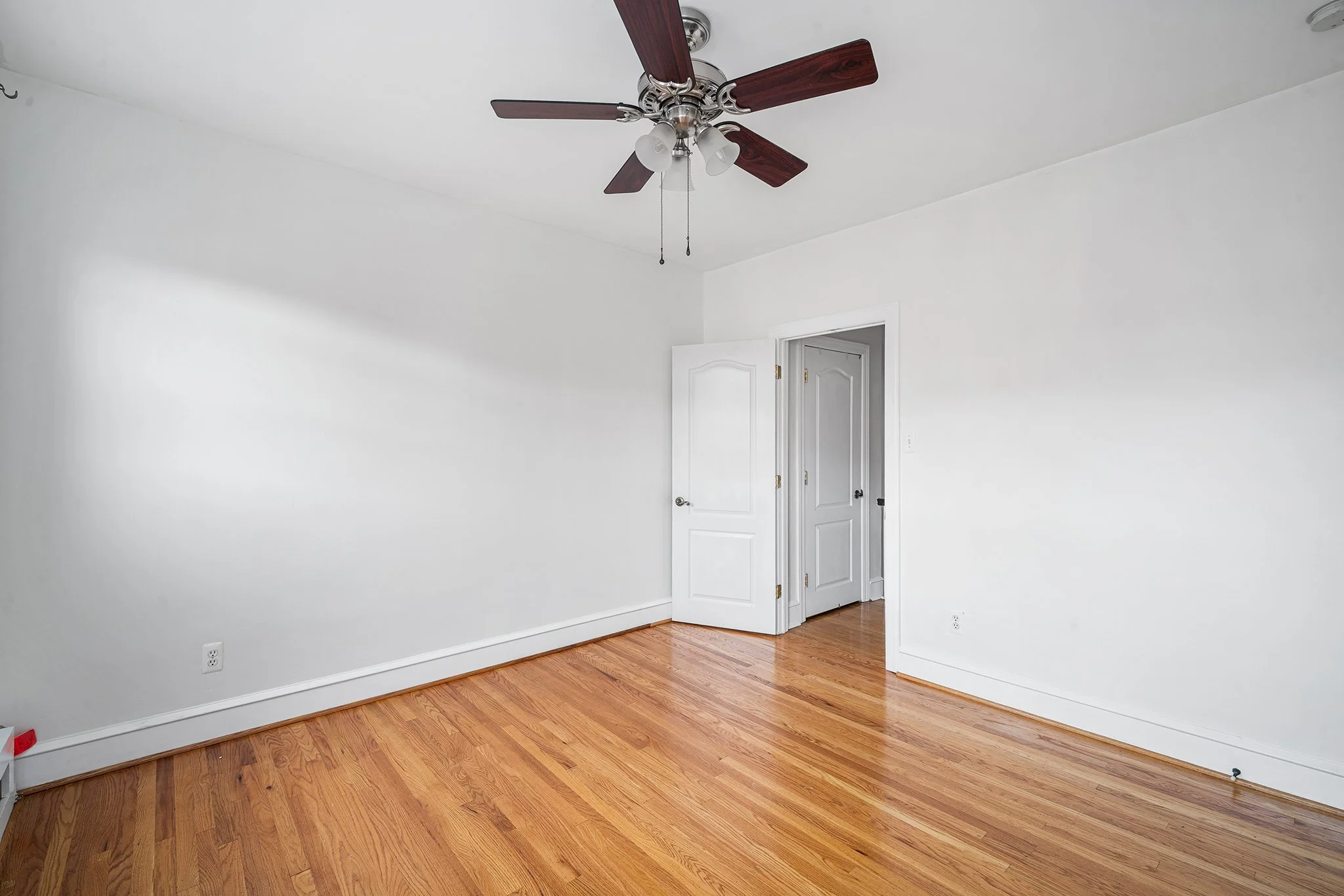 623 Gerritt St, Philadelphia, PA-16.jpg