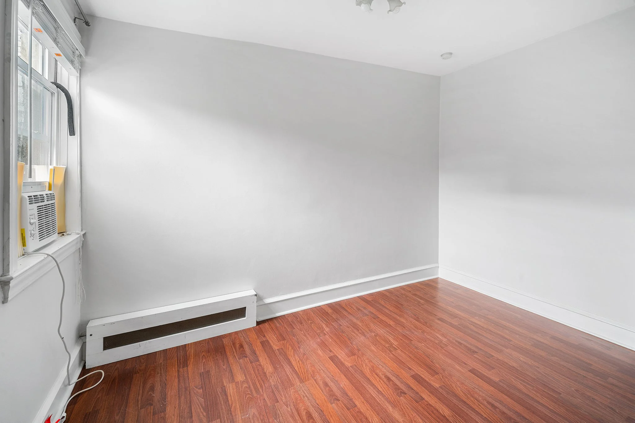 623 Gerritt St, Philadelphia, PA-17.jpg