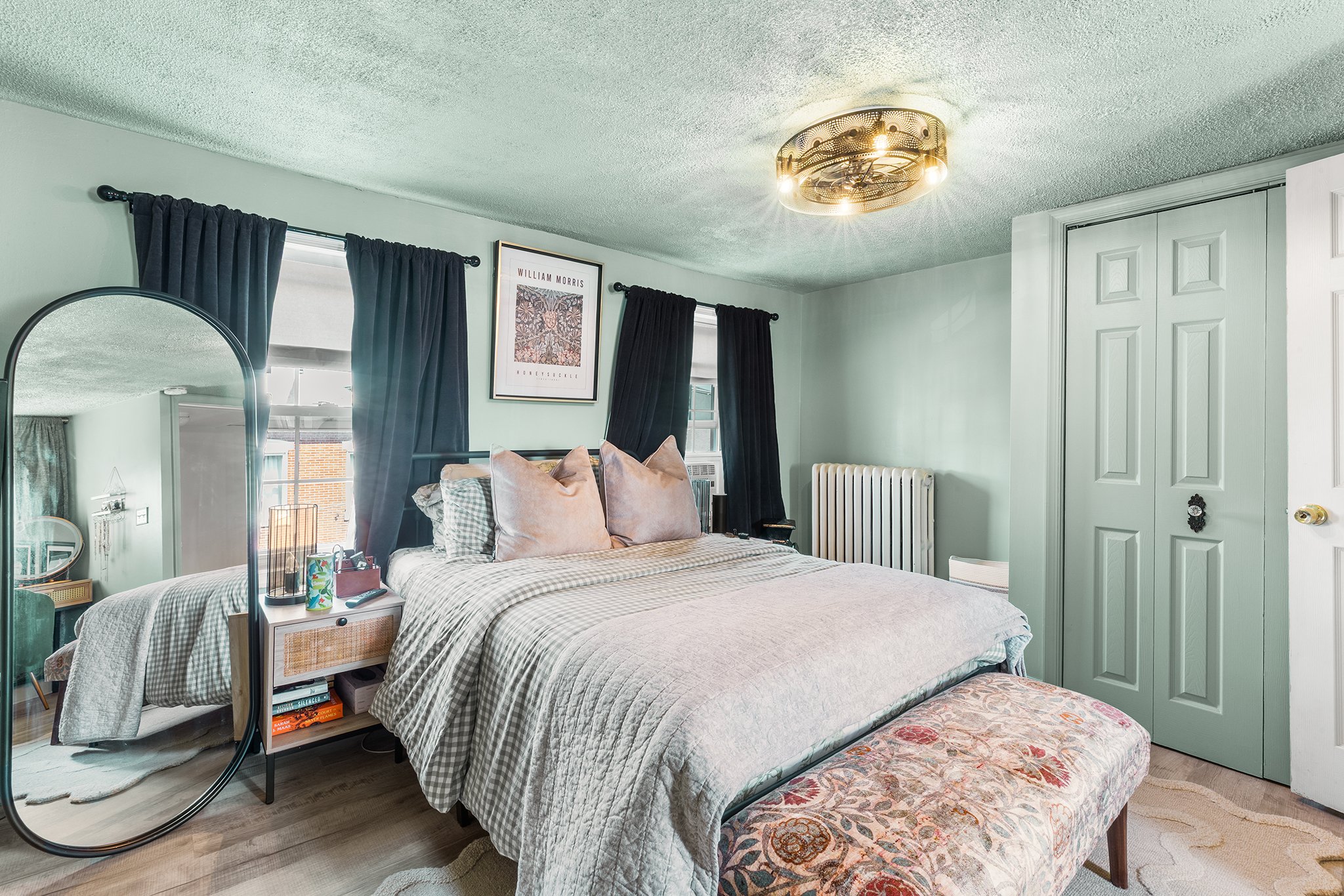 2013 Tulip St, Philadelphia PA-20.jpg