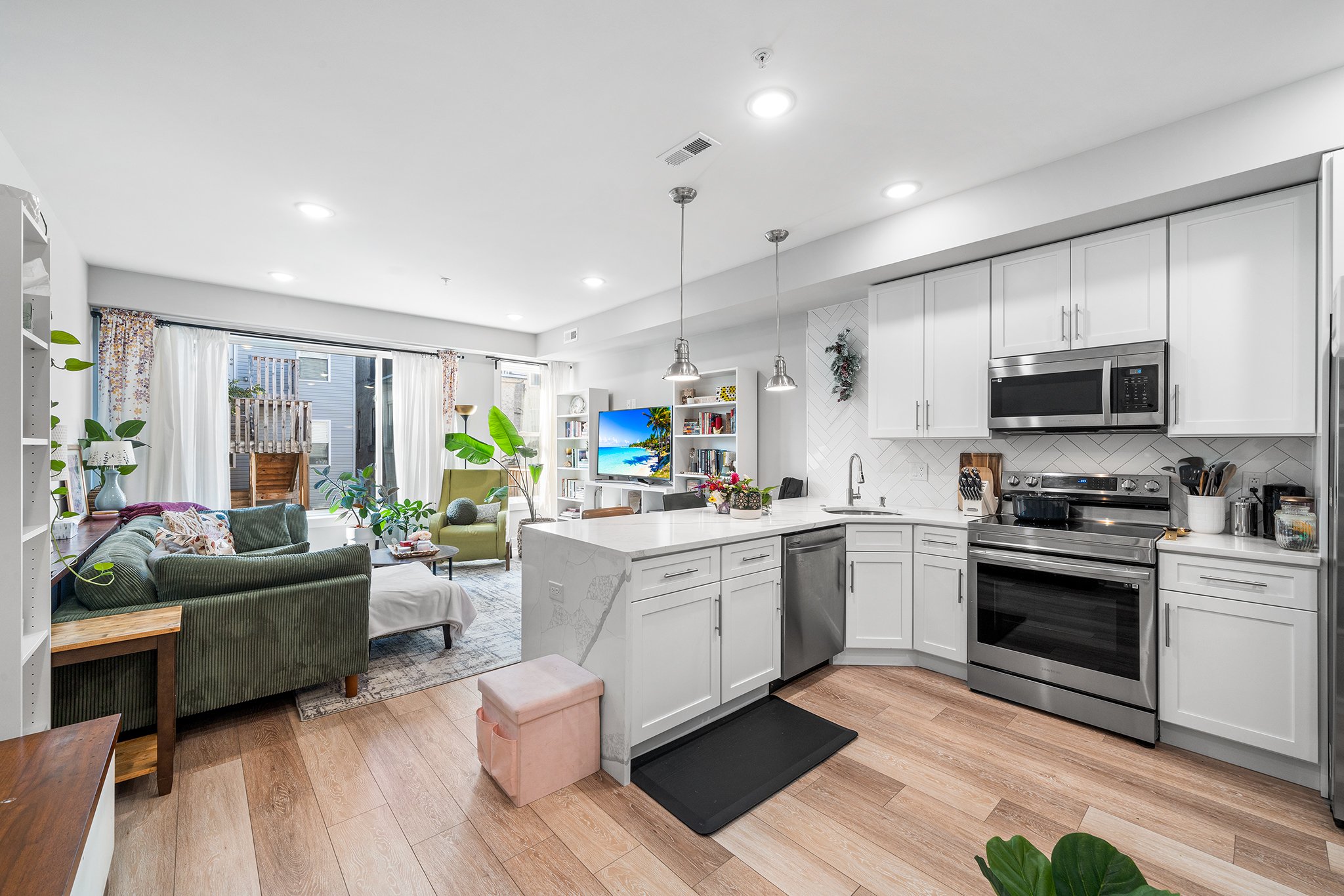 1924 N 6th St-04.jpg