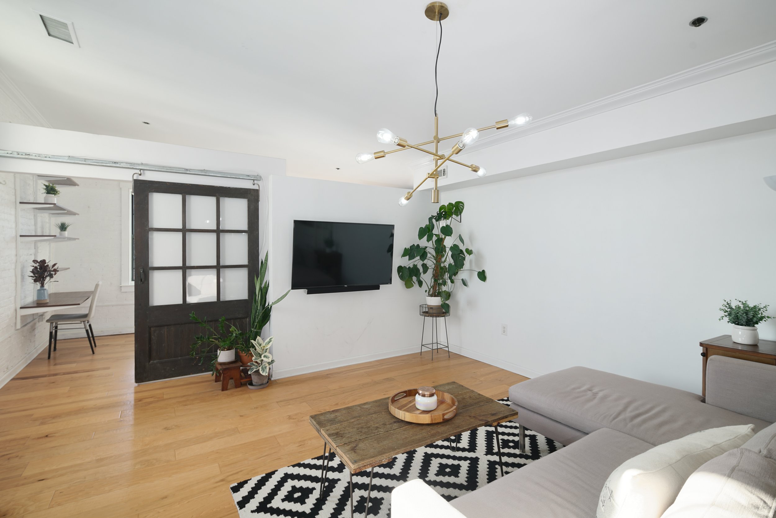 315 New St Unit 701-Full-4.jpg