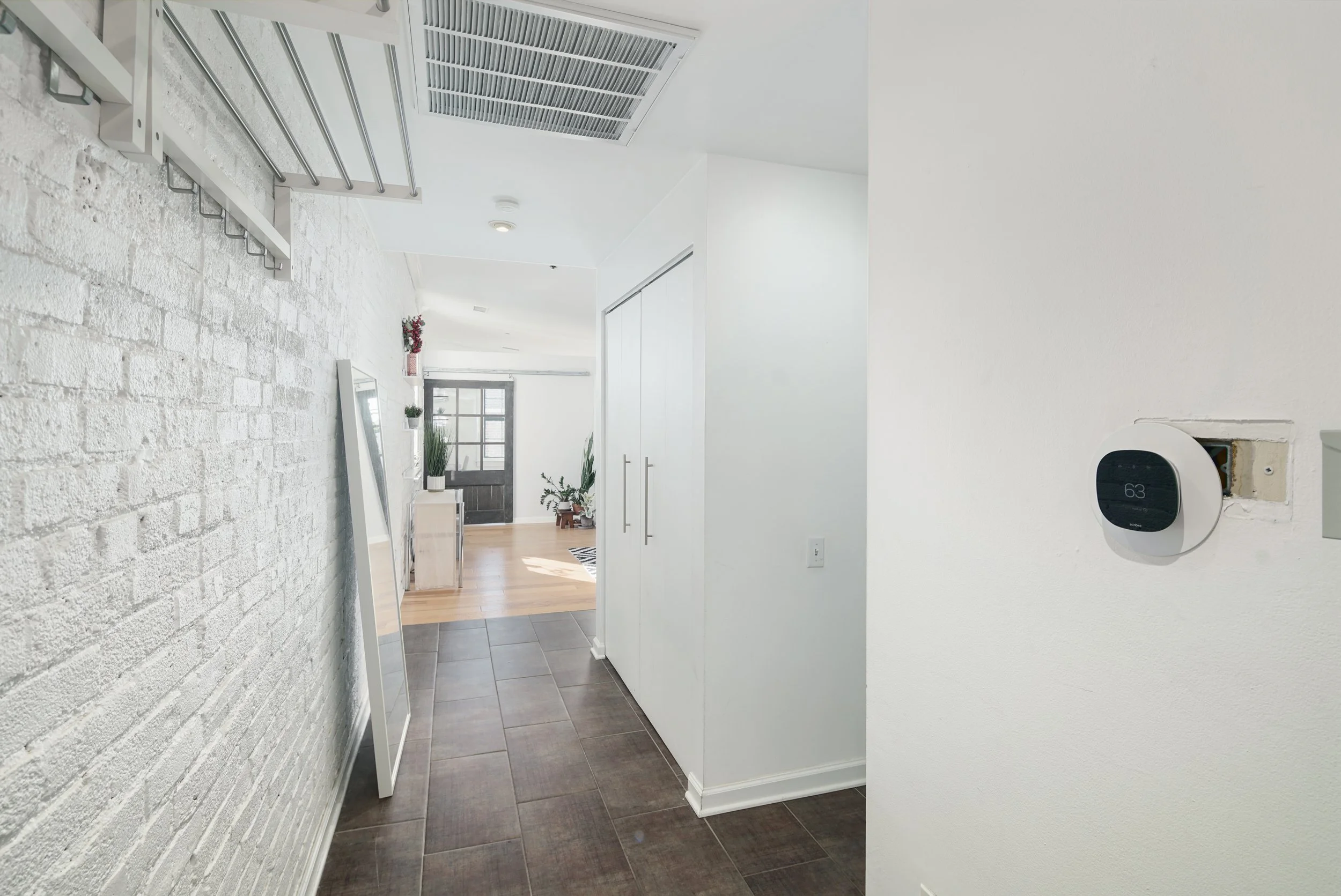 315 New St Unit 701-Full-12.jpg