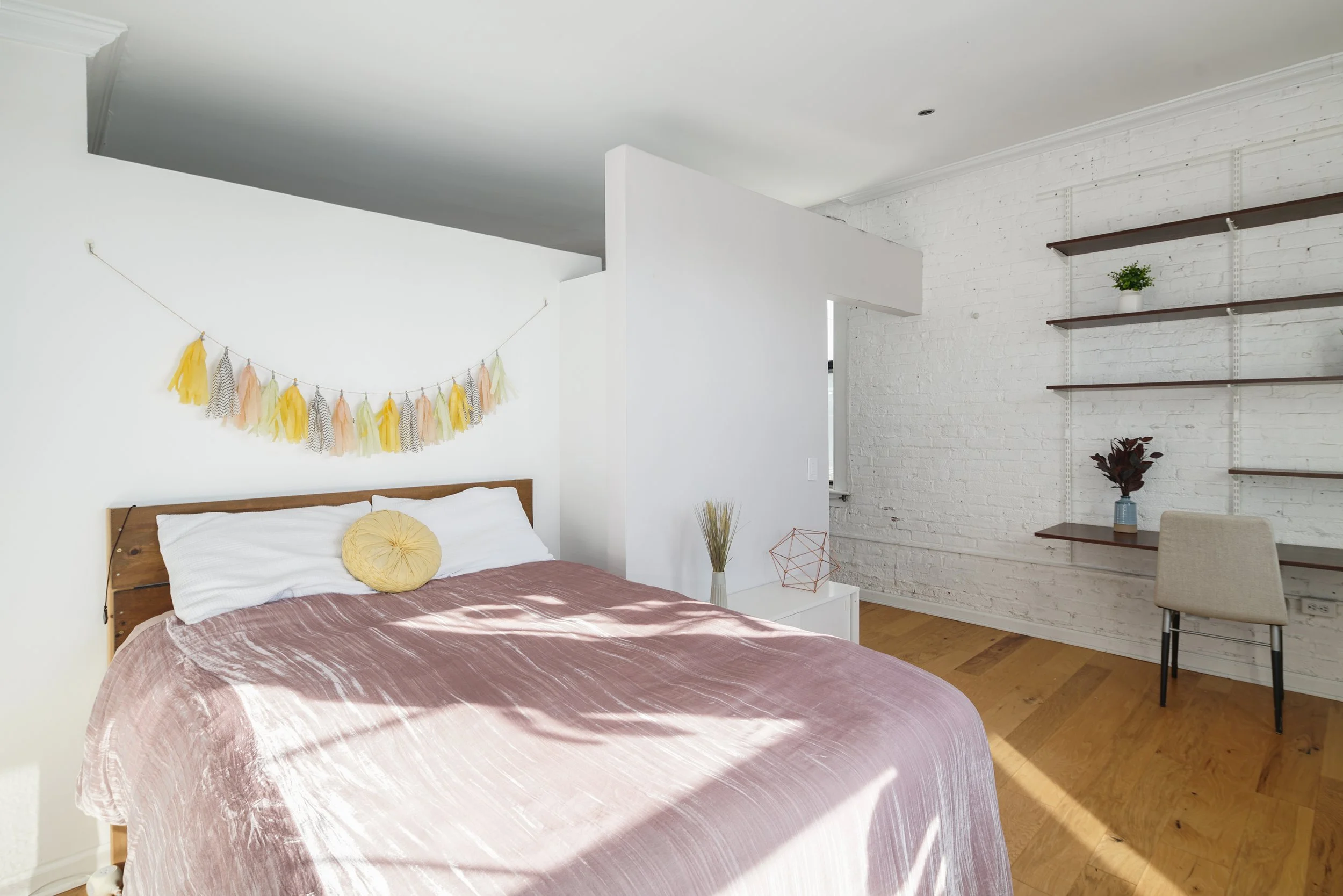 315 New St Unit 701-Full-2.jpg