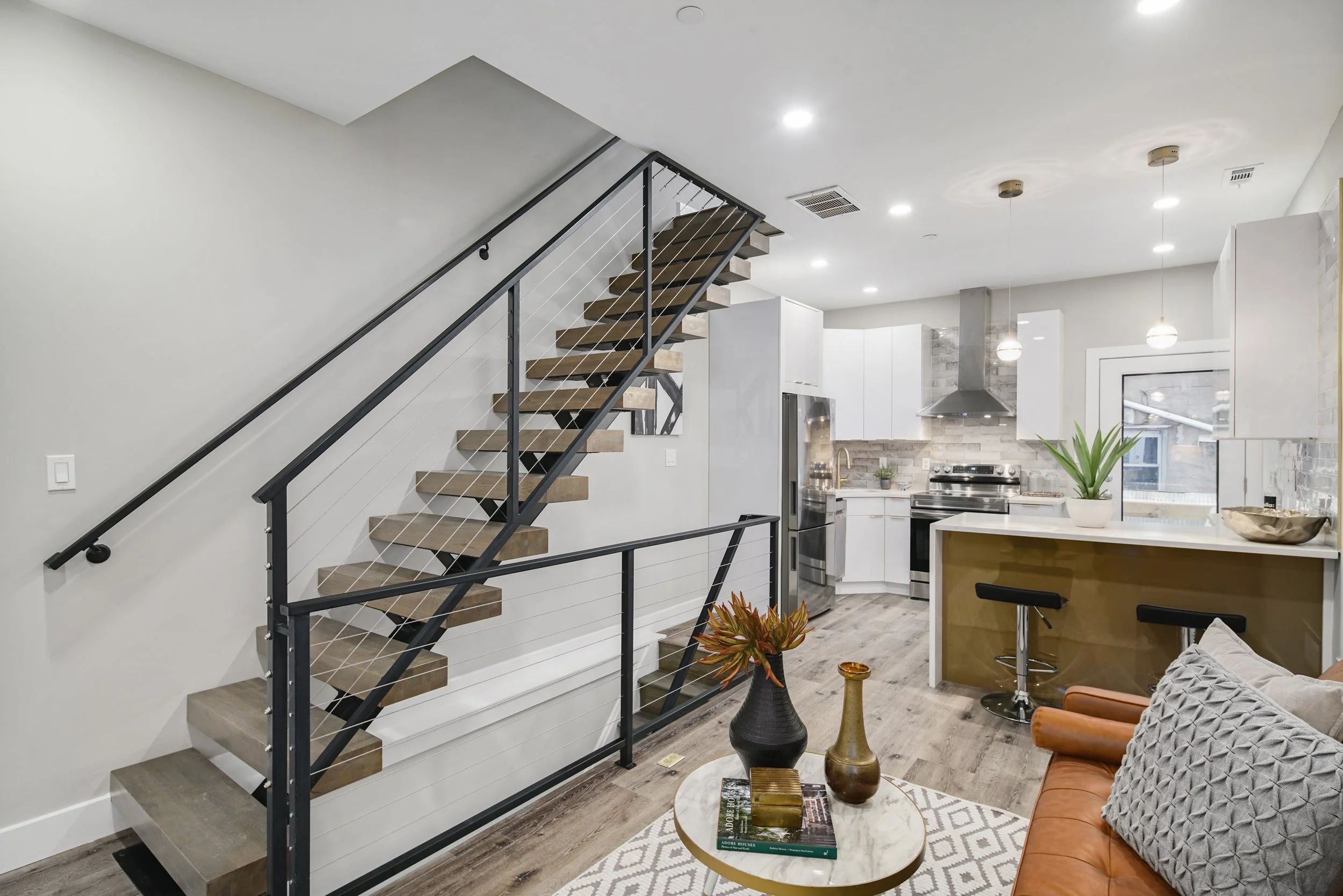 1006 S Fairhill St-MLS-6.jpg