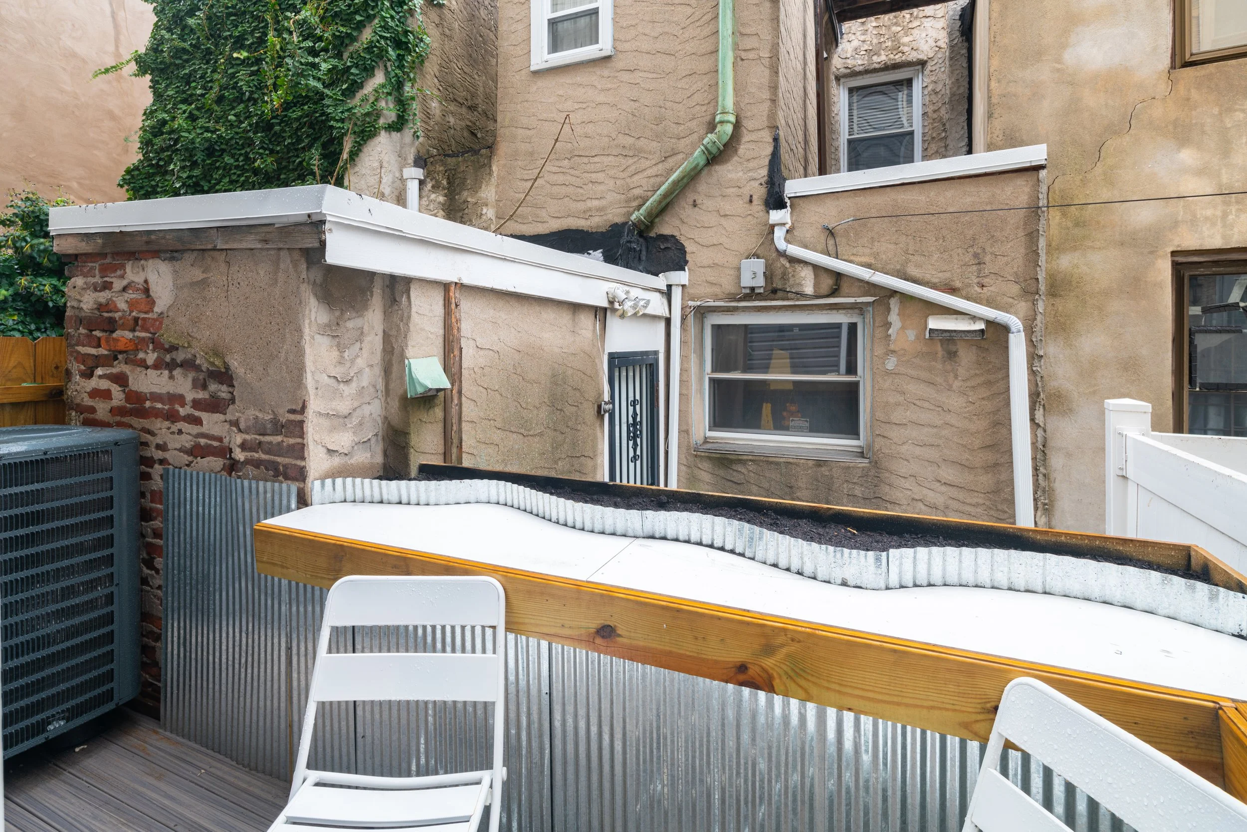 1006 S Fairhill St-MLS-13.jpg
