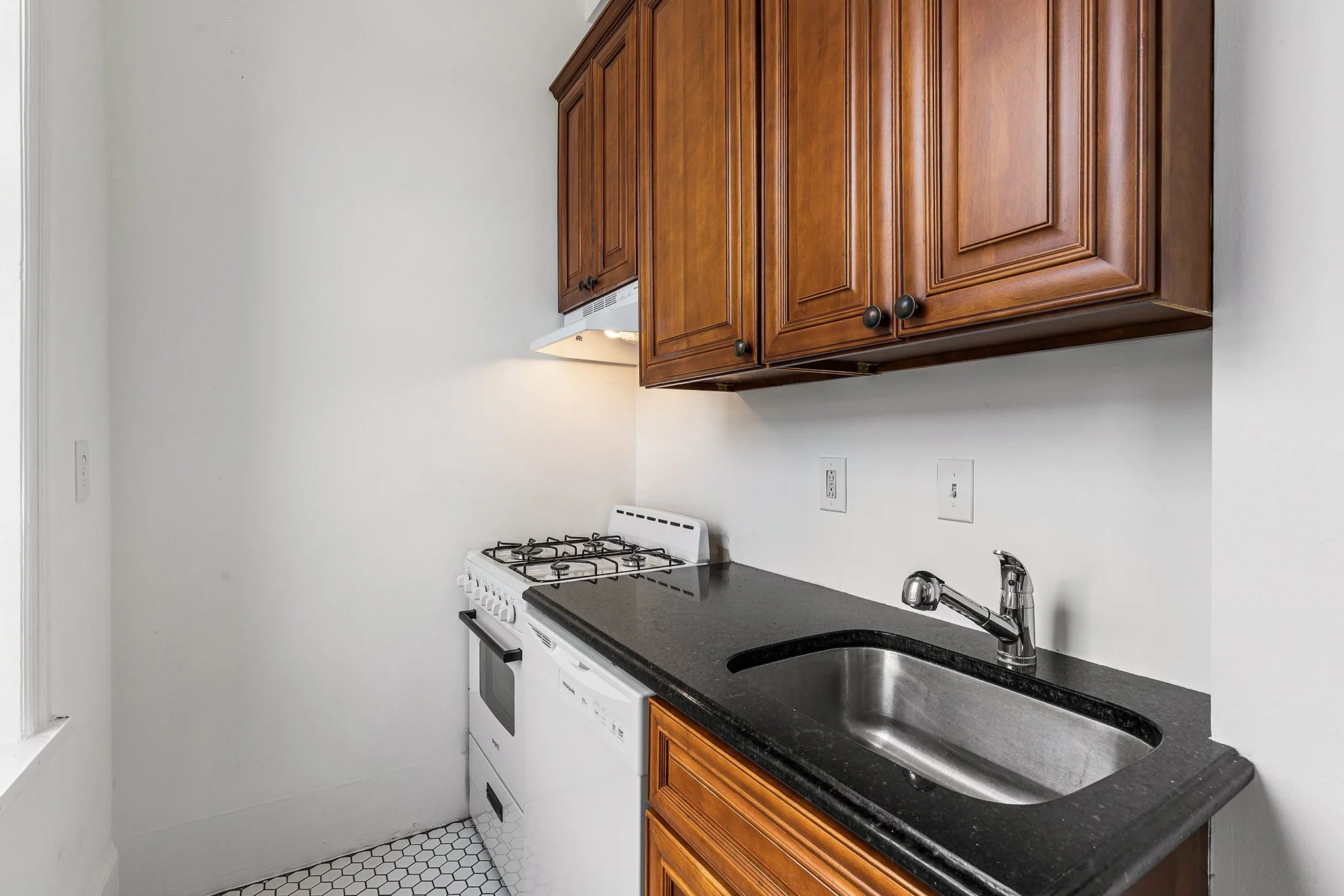 348 green lane, Philadelphia PA-22.jpg
