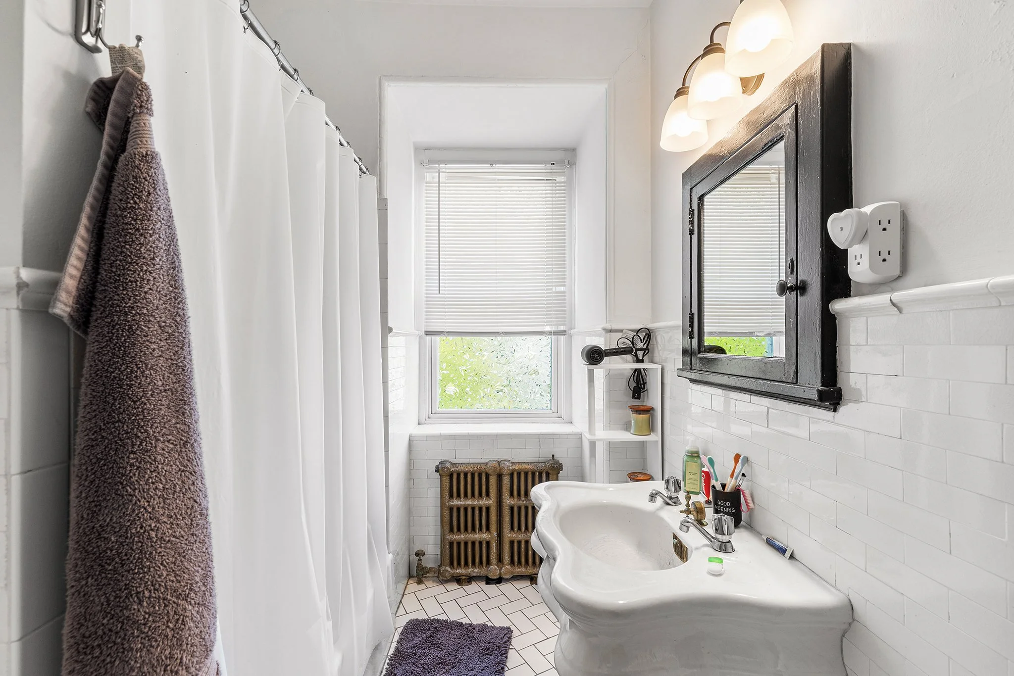 348 green lane, Philadelphia PA-35.jpg