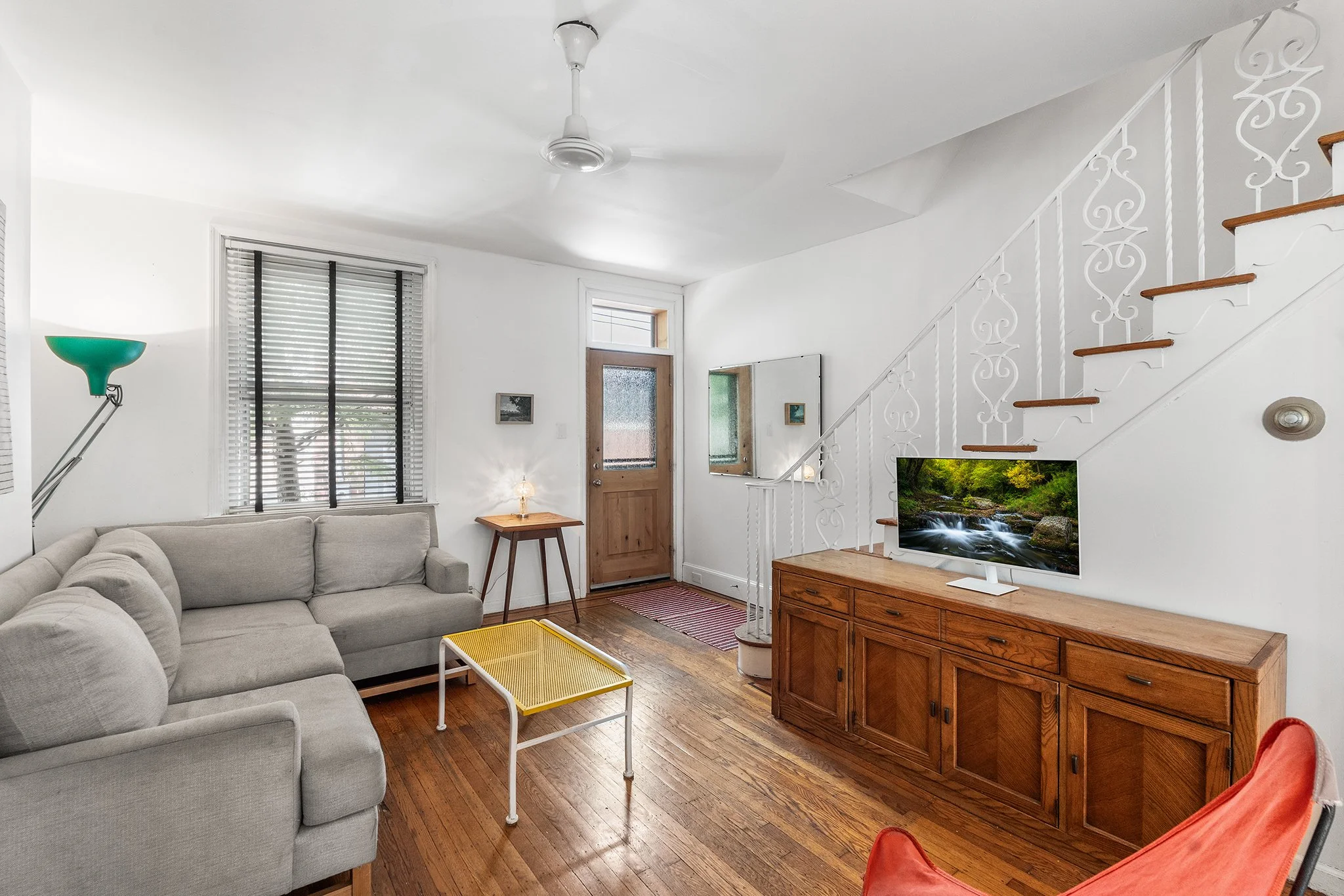 1245 E Colona Street-07.jpg