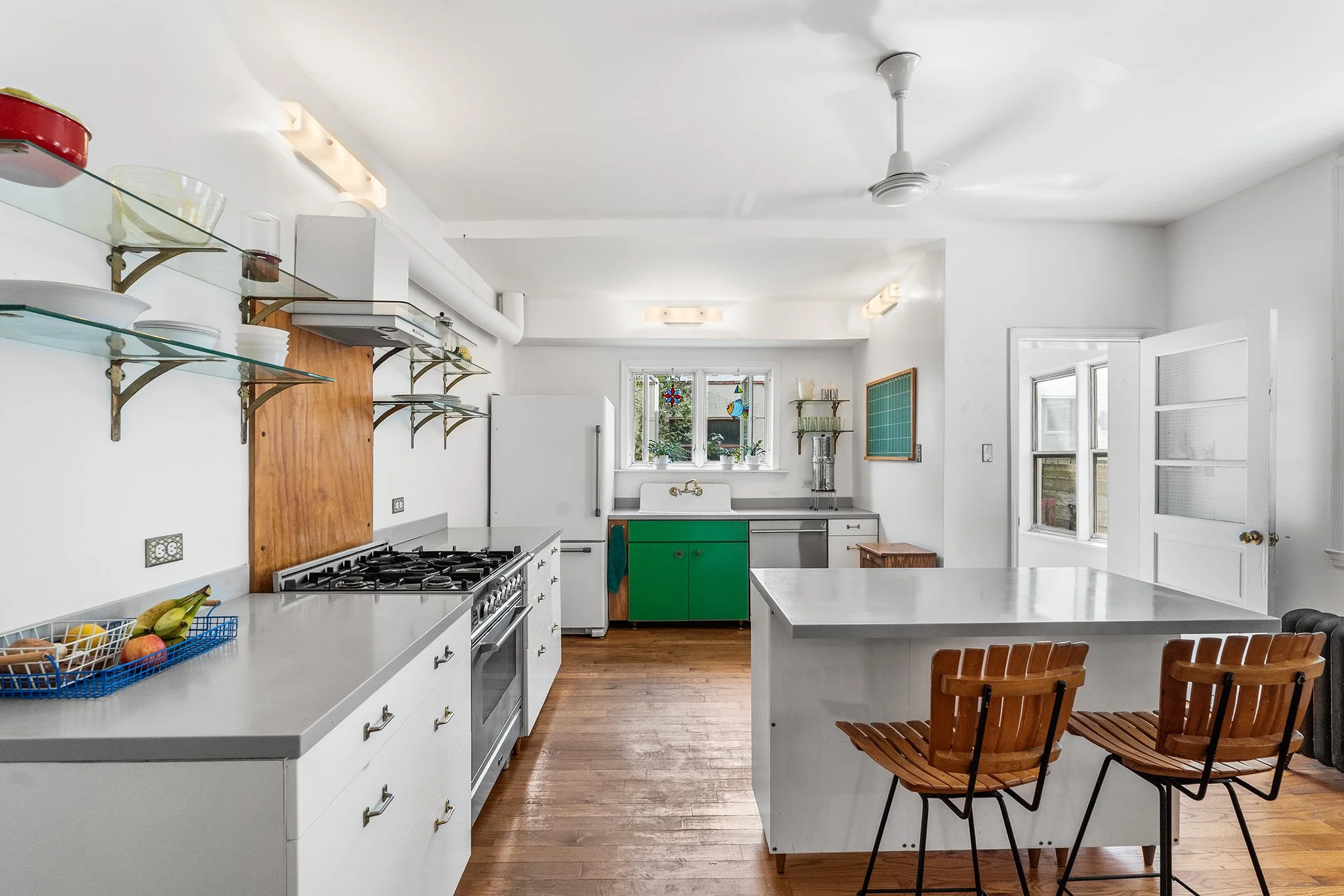 1245 E Colona Street-10.jpg
