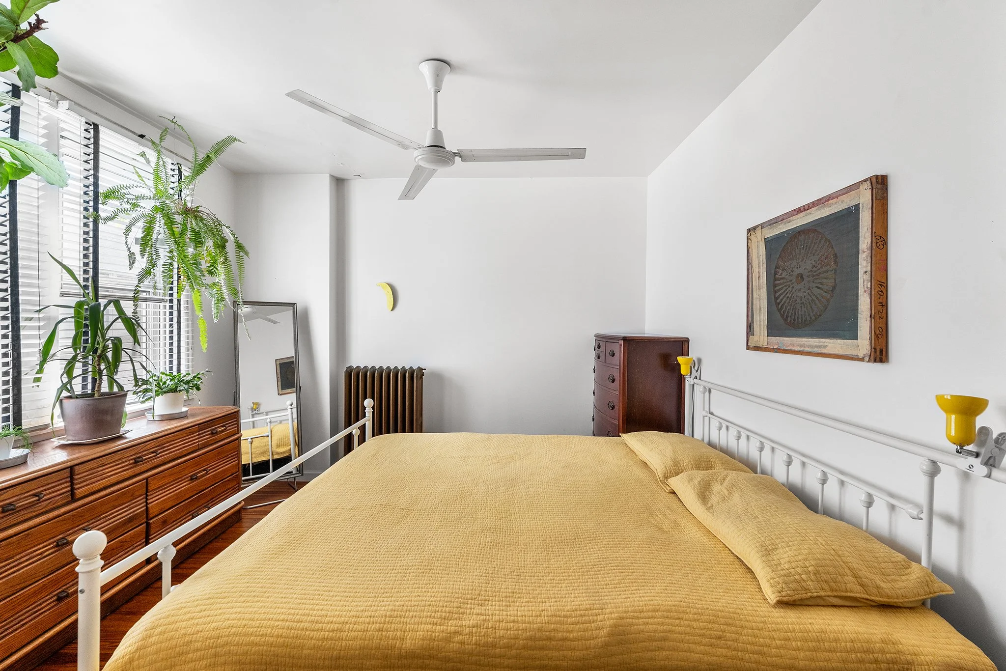 1245 E Colona Street-20.jpg
