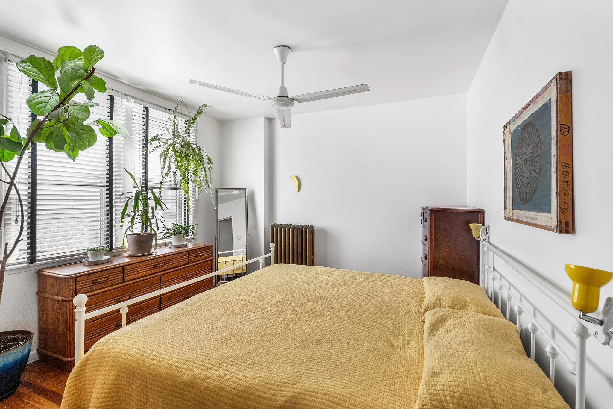 1245 E Colona Street-21.jpg