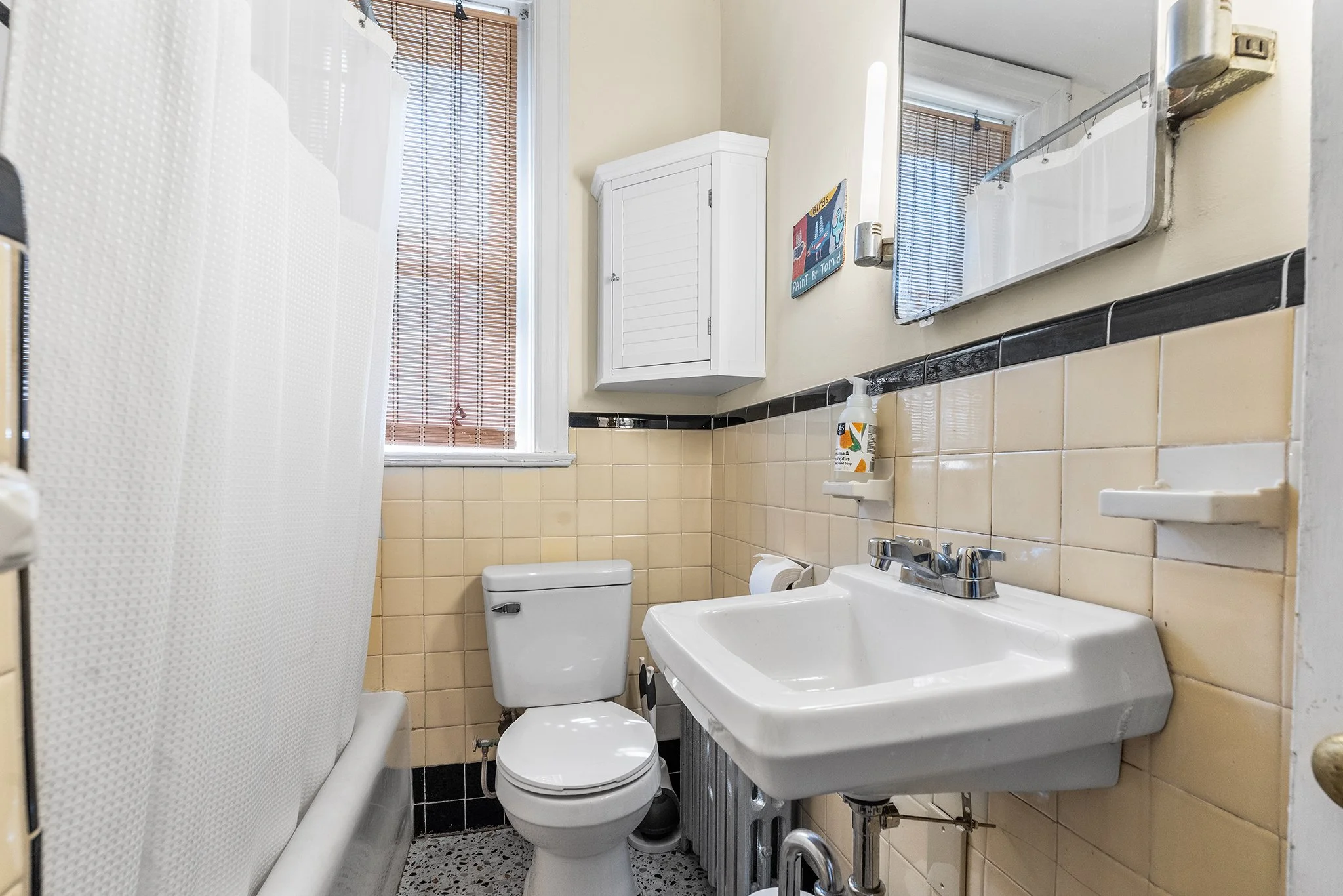 1245 E Colona Street-24.jpg