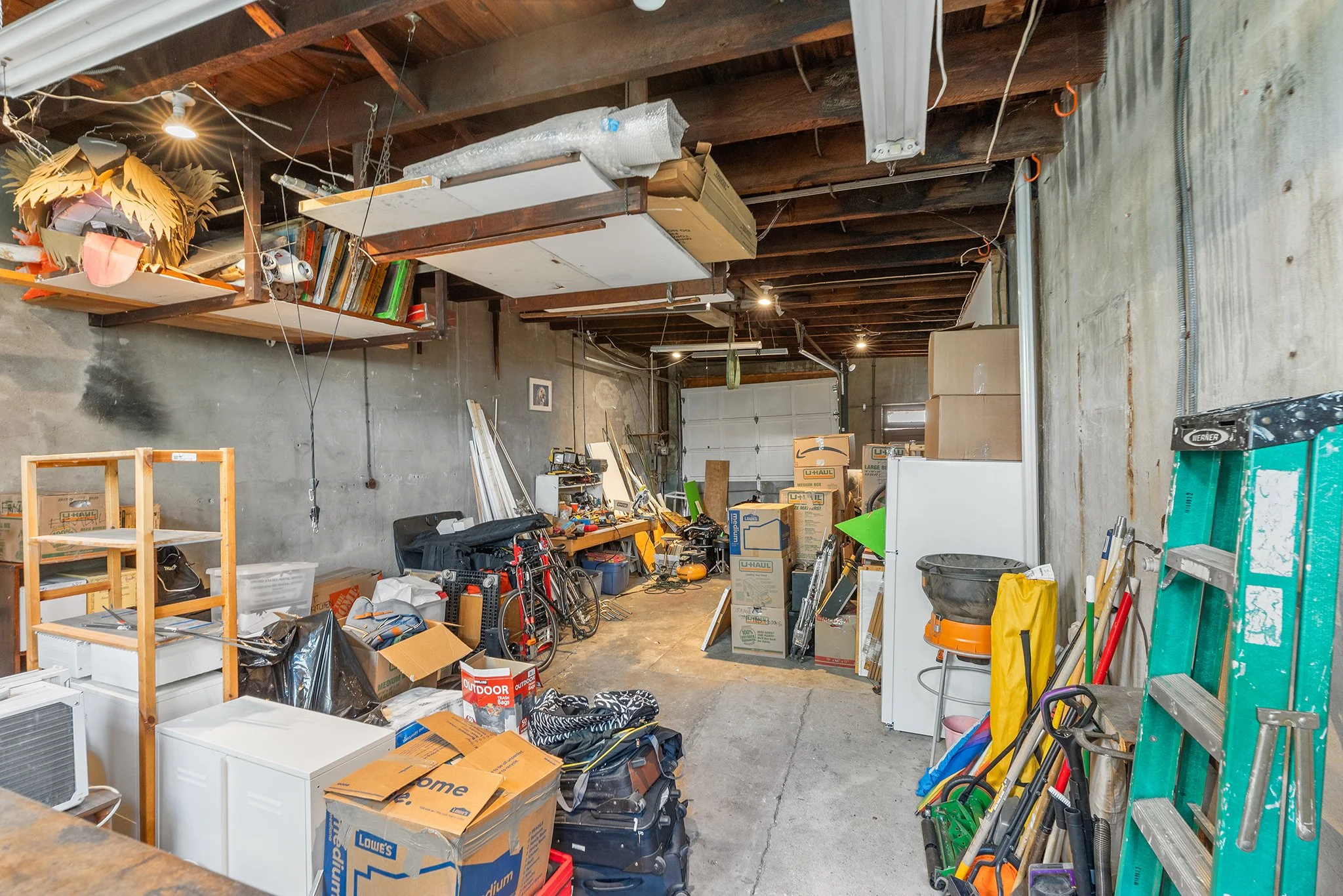 1245 E Colona Street-34.jpg