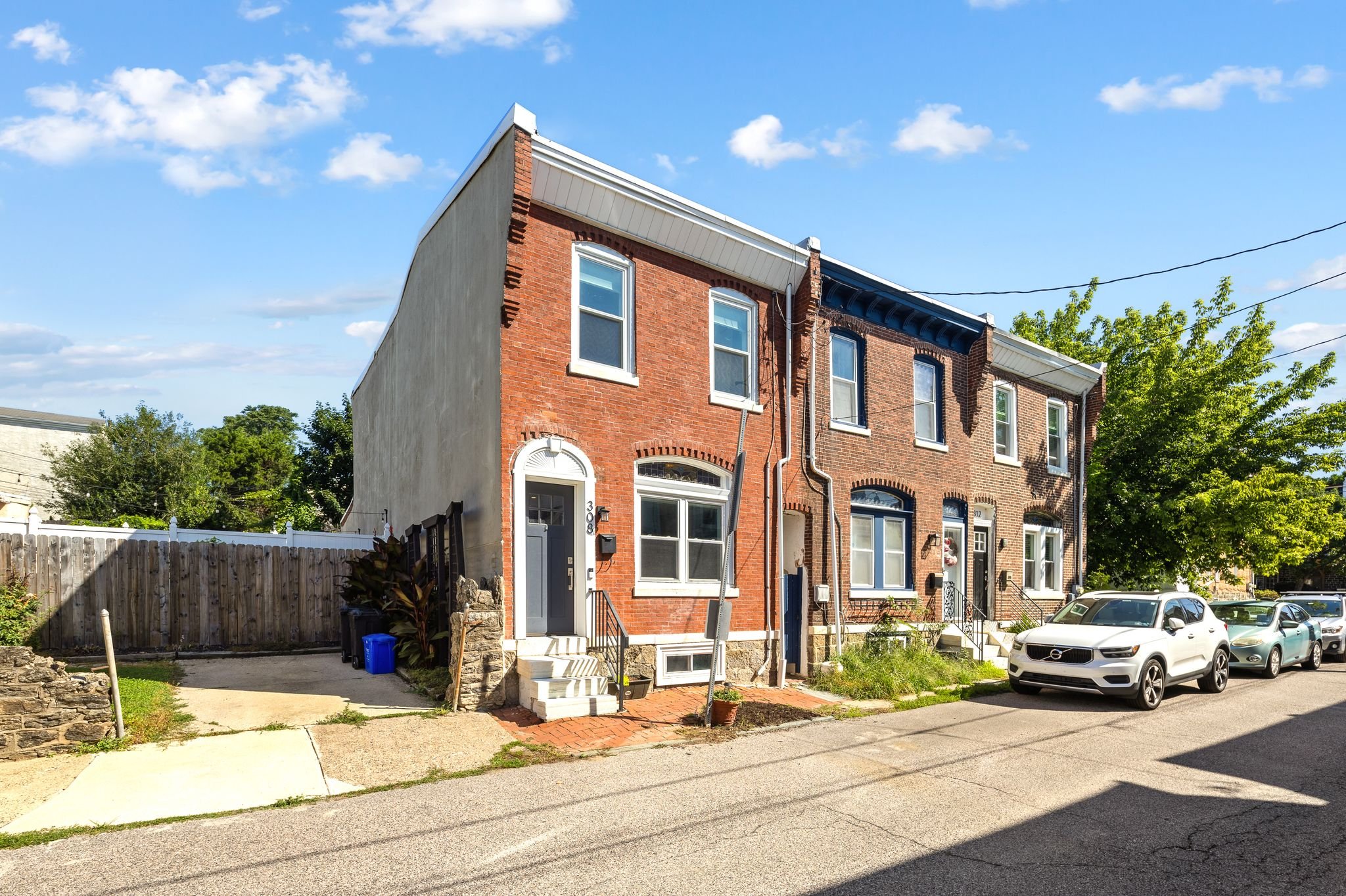 2_308 Cotton St-Photos-5.jpg